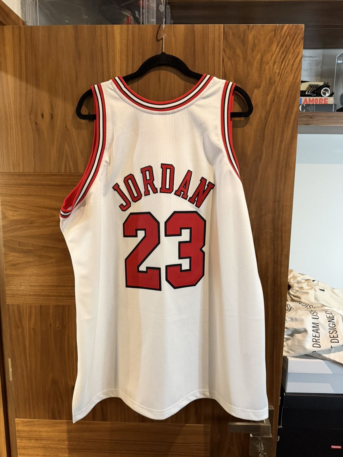 Mitchell & Ness Chicago Bulls Michael jordan jersey Size US XXL / EU 58 / 5 - 9 Thumbnail
