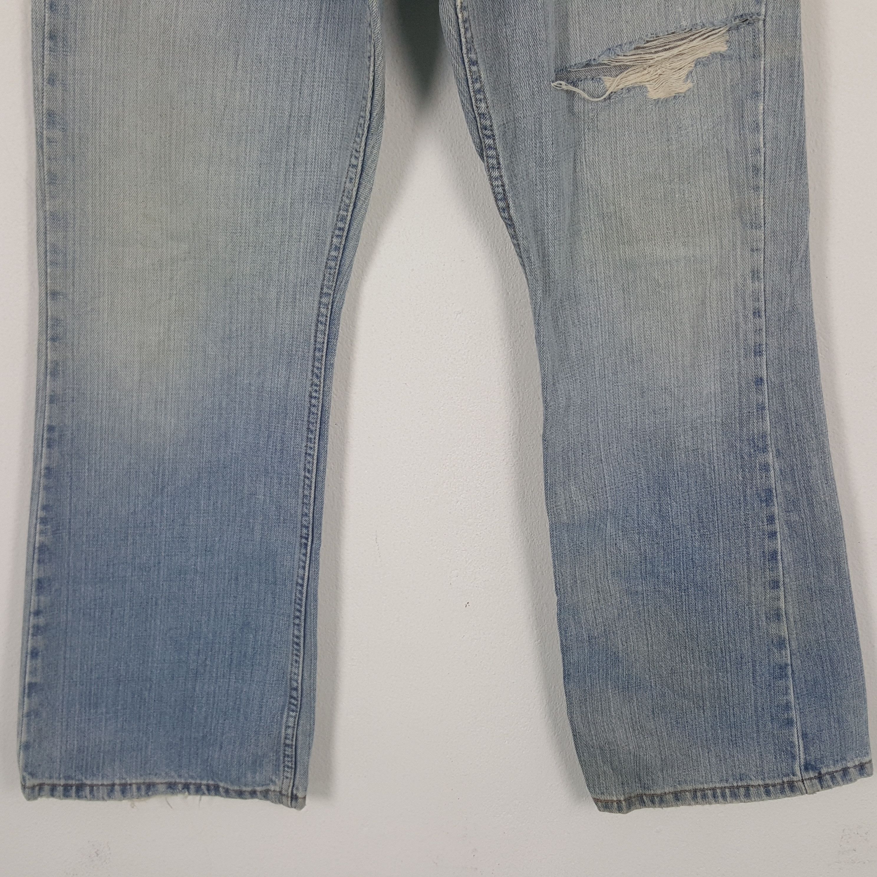Levi's × Vintage Vintage Levi's Low Rise X Boot Cut Distressed Denim Jeans Size US 32 / EU 48 - 3 Thumbnail