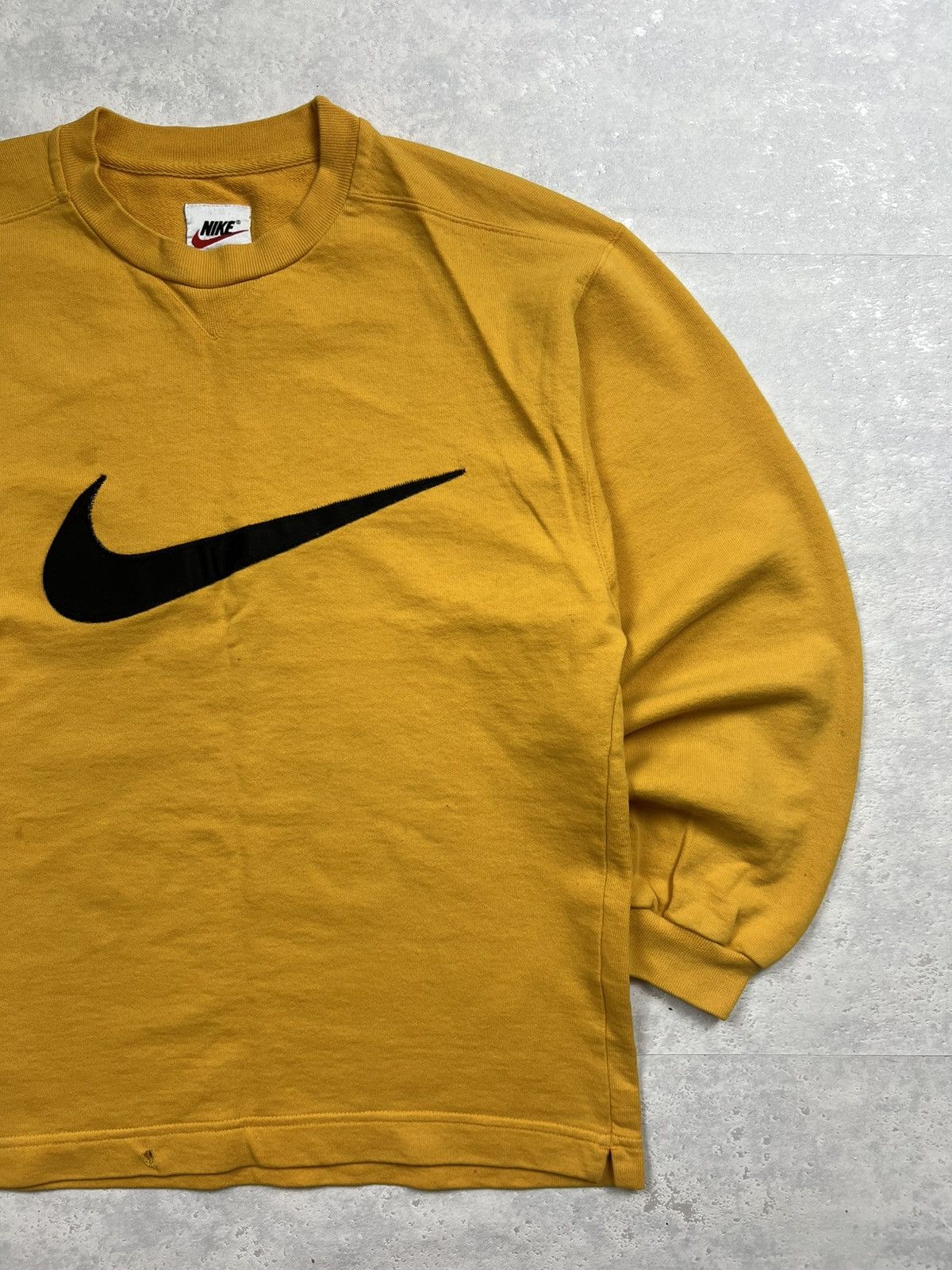 Nike 90s Nike Central Swoosh Vintage Y2K Oversized Sweatshirt Size US M / EU 48-50 / 2 - 3 Thumbnail