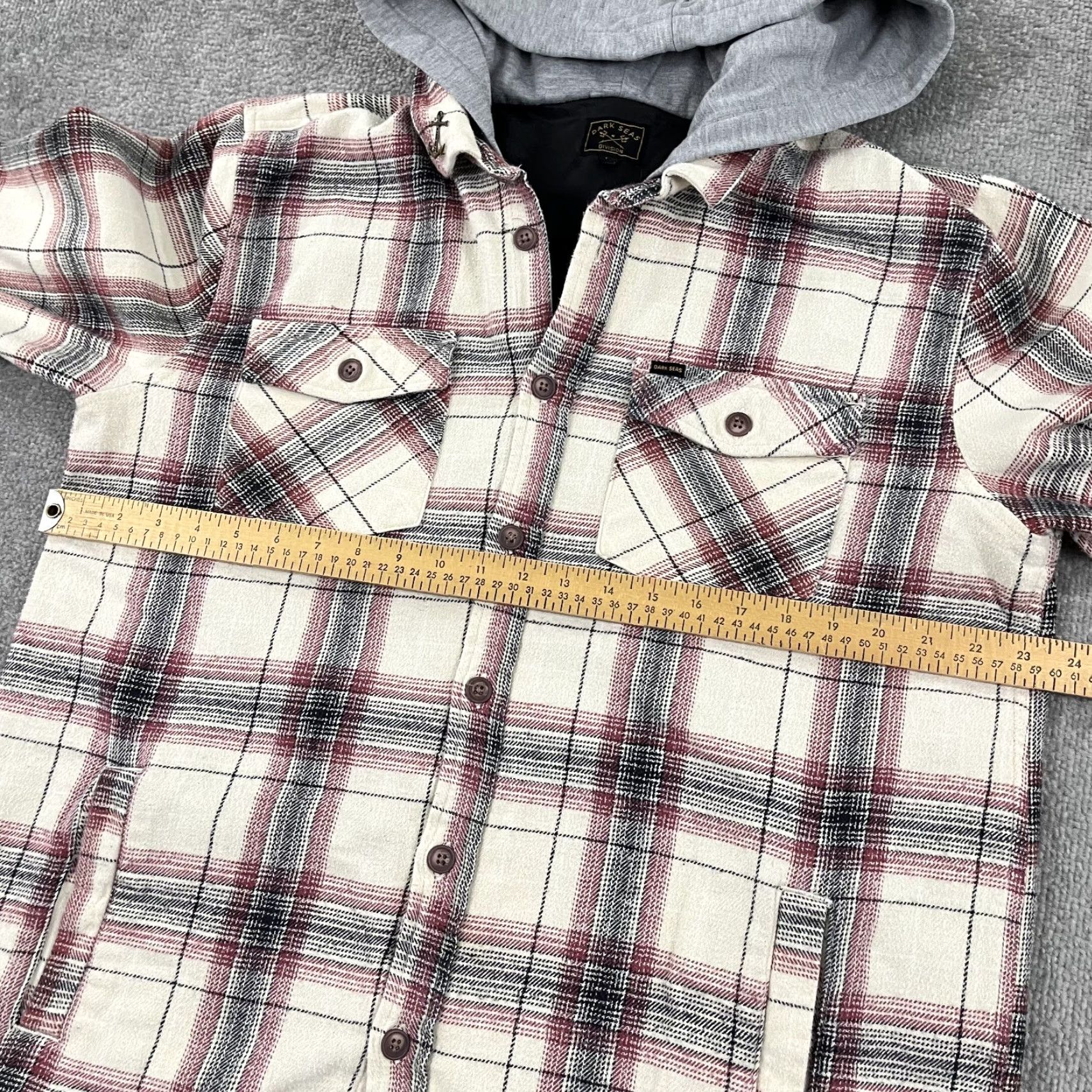 Vintage Dark Seas Jacket Mens Large Brown Red Plaid Flannel Hooded Button Up Pockets Size US L / EU 52-54 / 3 - 6 Thumbnail