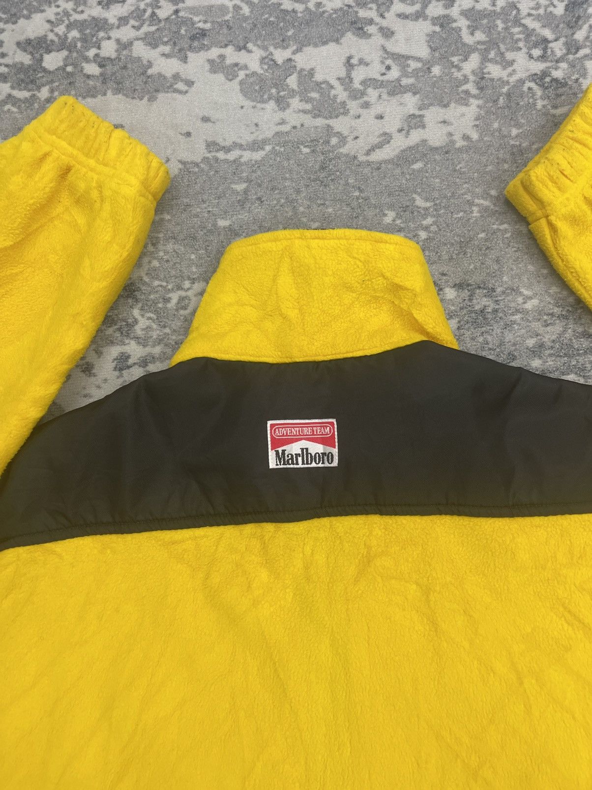 Marlboro MARLBORO Fleece Zipper Jacket S8 Size US XL / EU 56 / 4 - 14 Thumbnail