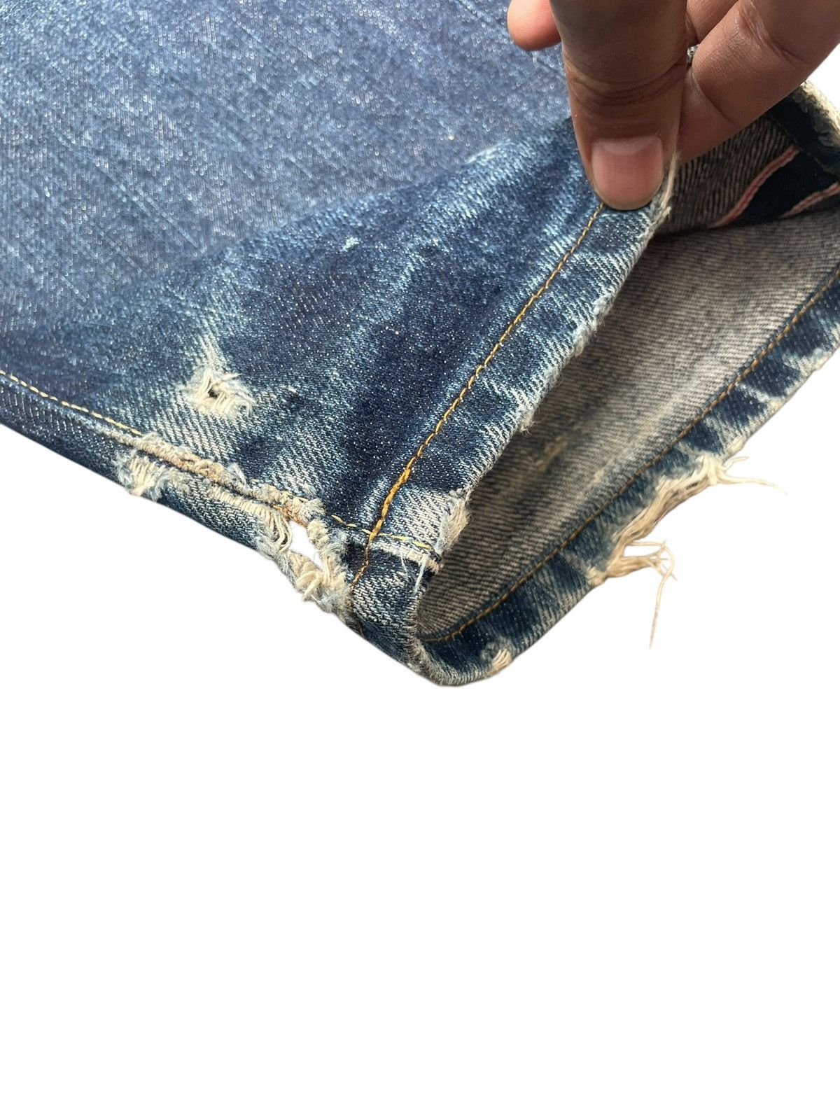 Japanese Brand × Uniqlo Uniqlo UJ S002 Selvedge Distresed Jeans Size US 34 / EU 50 - 16 Thumbnail