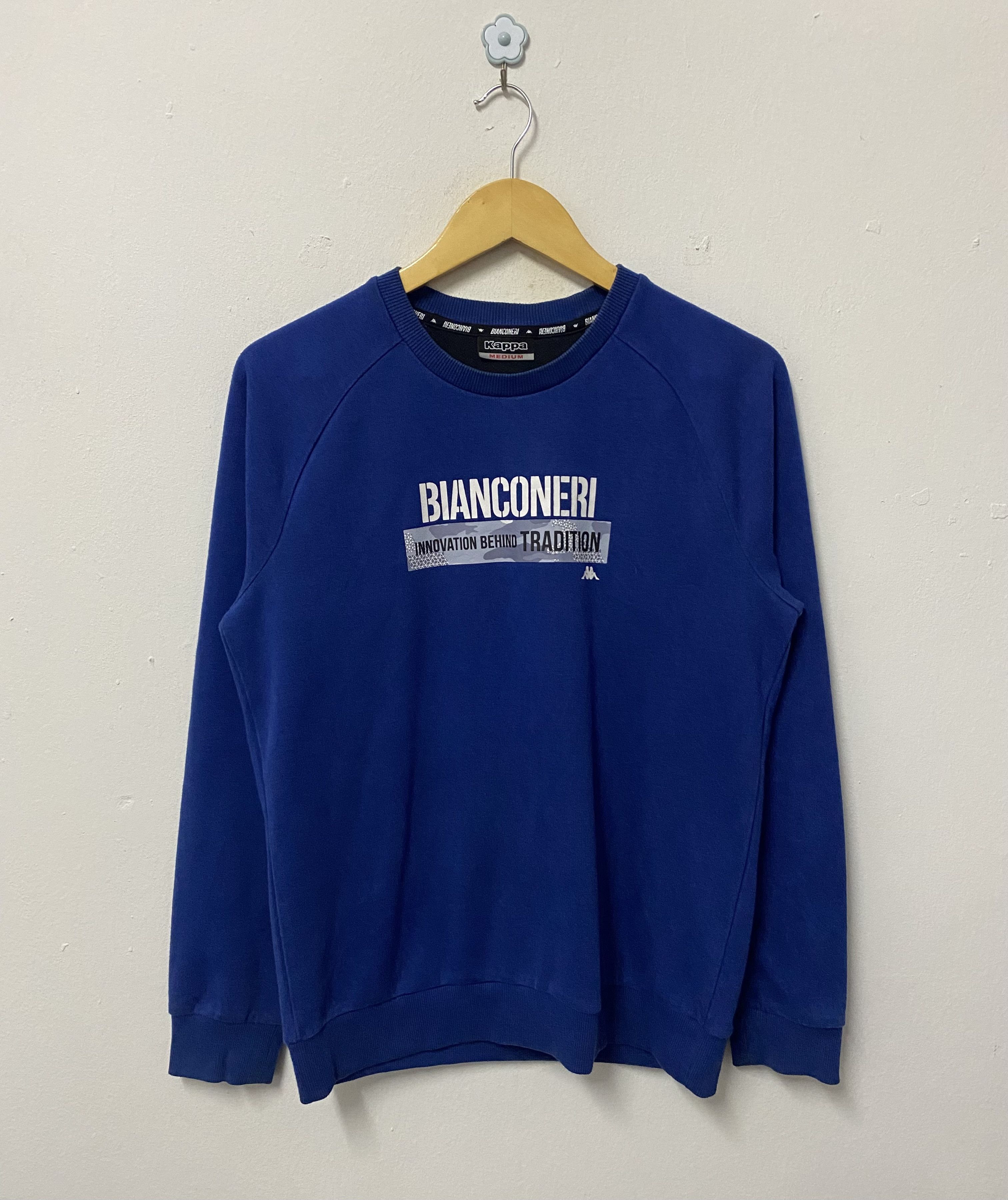 Kappa Vintage Kappa Bianconeri Long Sleeve Shirts Size US M / EU 48-50 / 2 - 1 Thumbnail