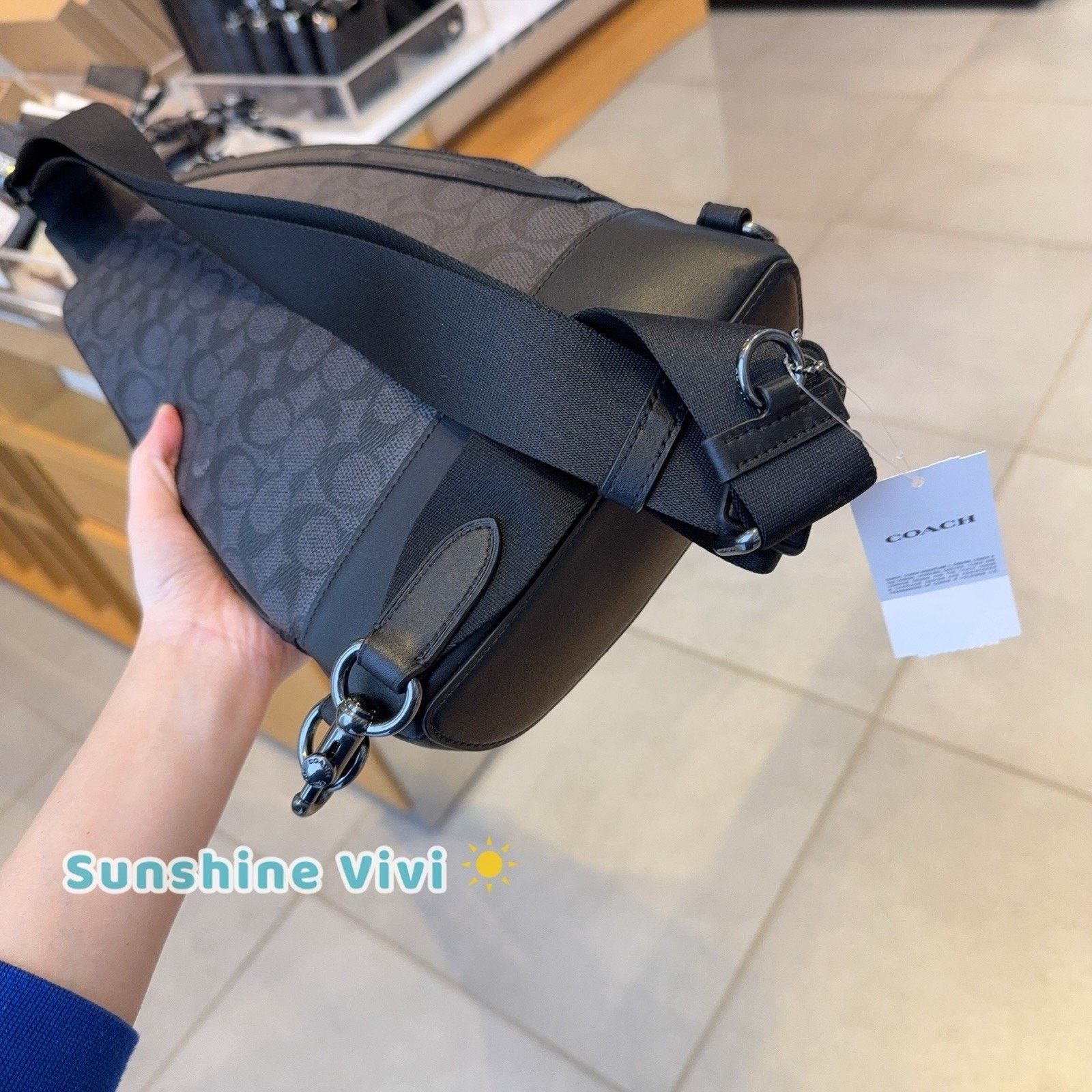 Coach NWT Coach CY801 Dominic Sling Pack Leather QB/CHARCOAL/BLACK Size ONE SIZE - 4 Thumbnail