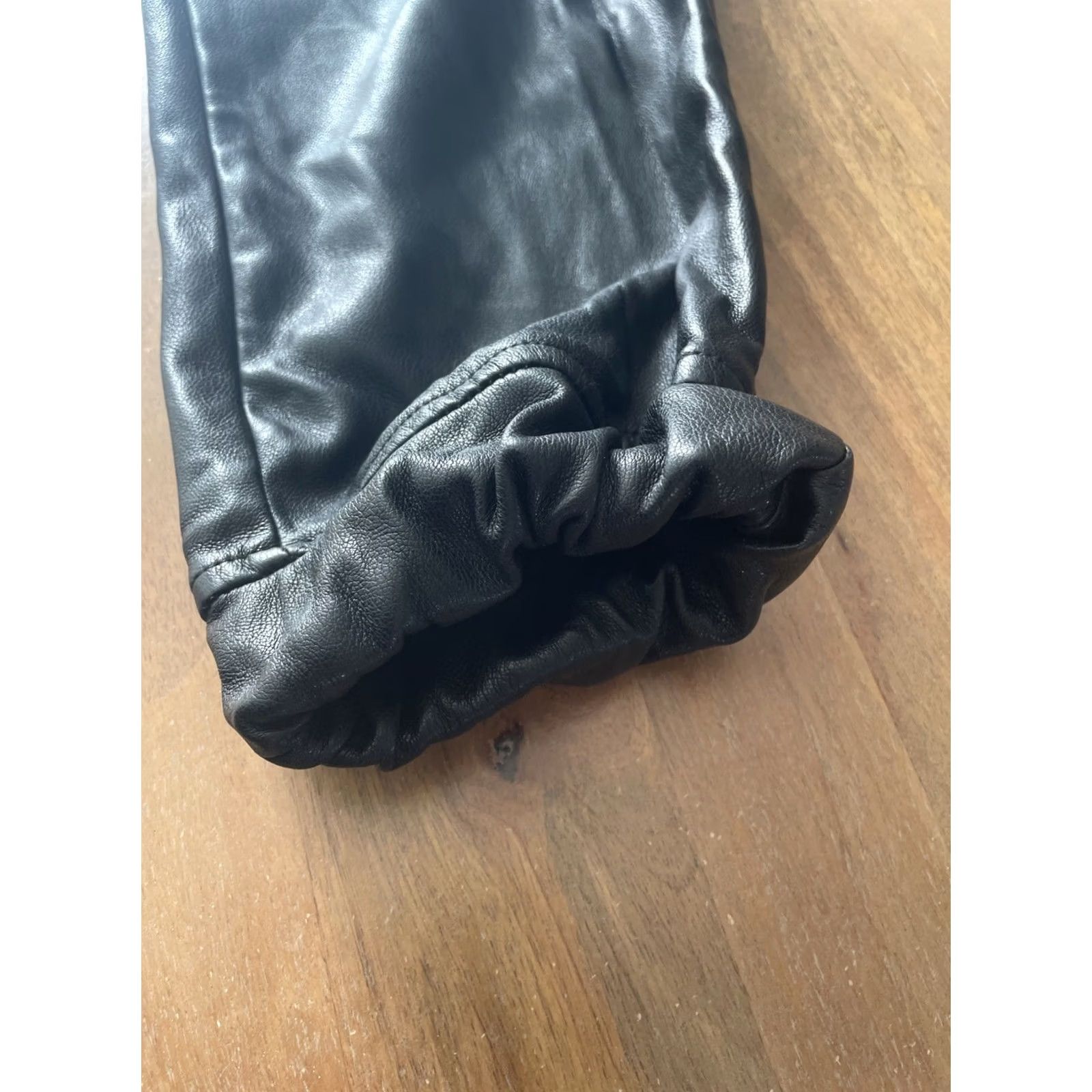 7 For All Mankind 7 For All Mankind Faux Leather Pants Women Medium Black Jogger Tapered Grunge Bike | Hip Hop | City | Pockets | High Rise | W Size 32" / US 10 / IT 46 - 4 Thumbnail