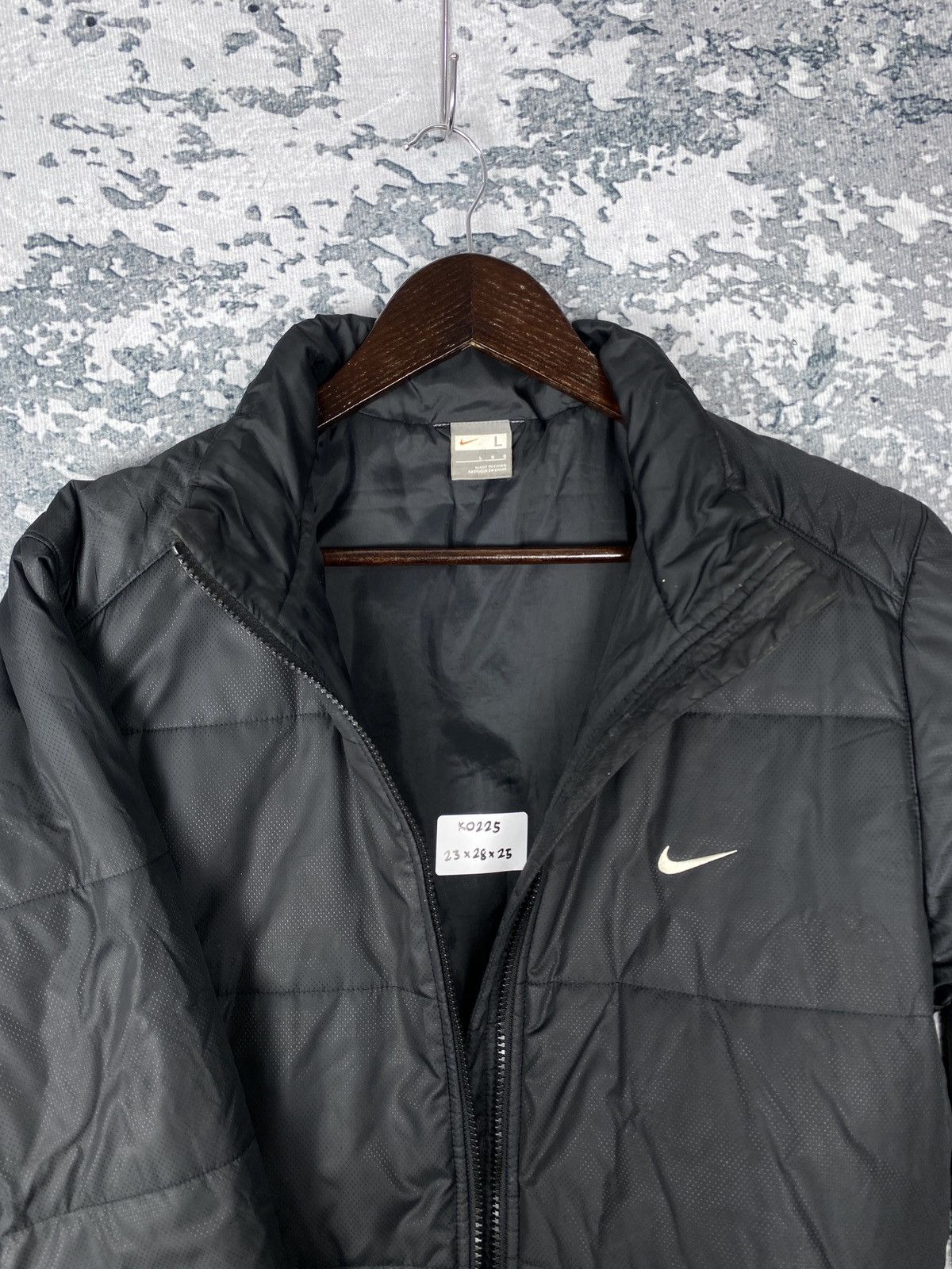 Nike Vintage Nike Swoosh Puffer Jacket Size US L / EU 52-54 / 3 - 9 Thumbnail