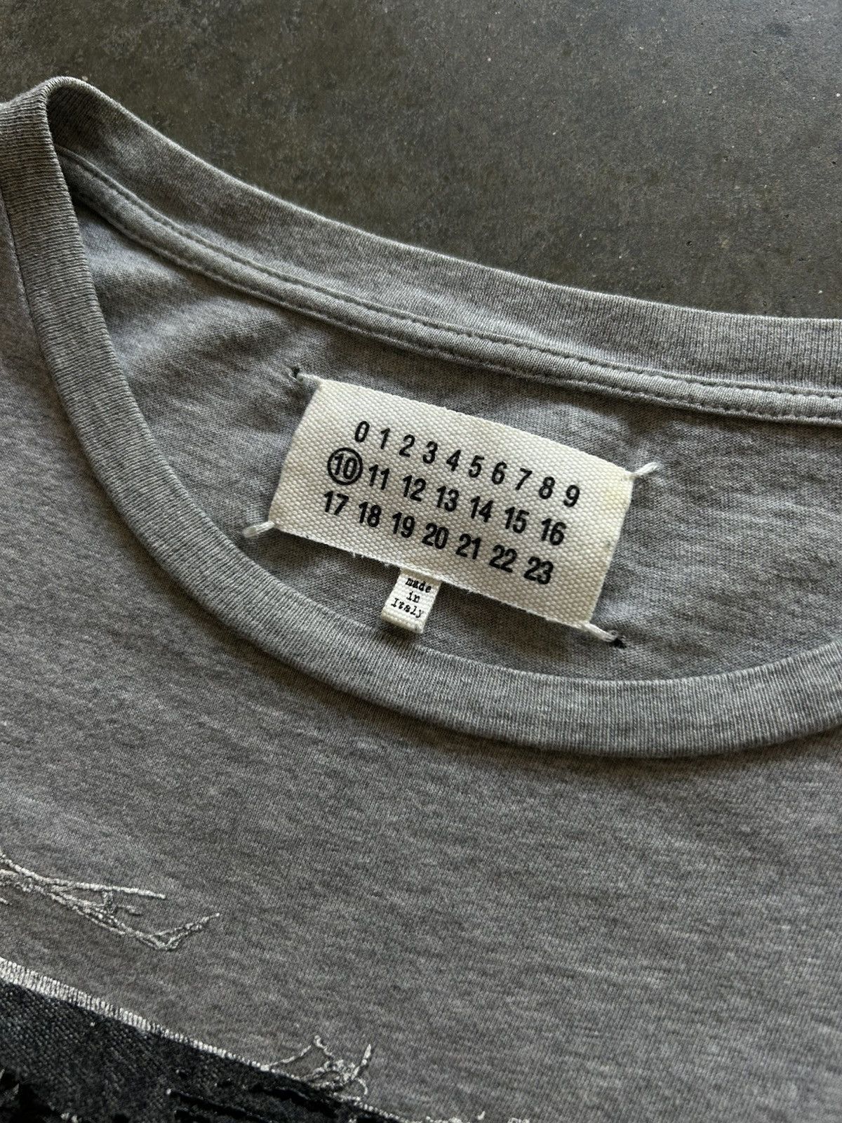 Maison Margiela Artisanal Studded Patchwork Tee Size US S / EU 44-46 / 1 - 5 Thumbnail