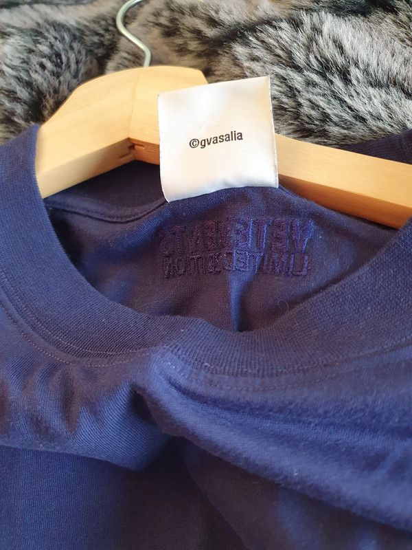 Vetements Vetements SS20 Gvasalia T-Shirt Size US S / EU 44-46 / 1 - 4 Thumbnail