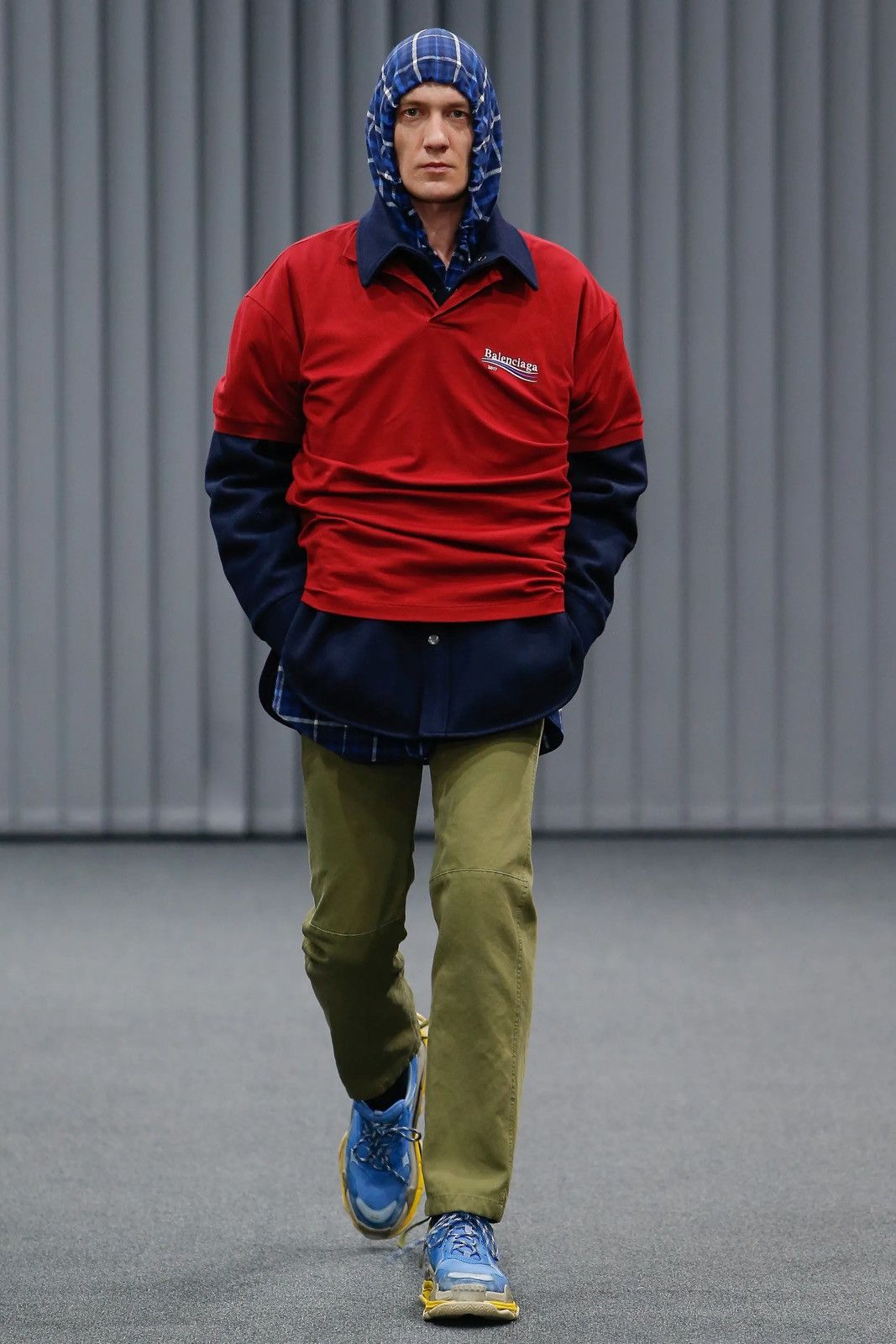 Balenciaga BALENCIAGA red polo AW17 Size US L / EU 52-54 / 3 - 1 Thumbnail