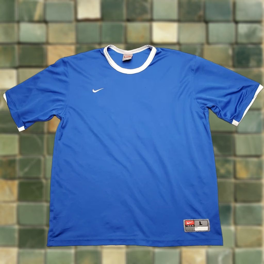 Nike VINTAGE Nike Shirt Mens XL Blue TEAM 100% Polyester Embroidered Swoosh Size US XL / EU 56 / 4 - 1 Thumbnail