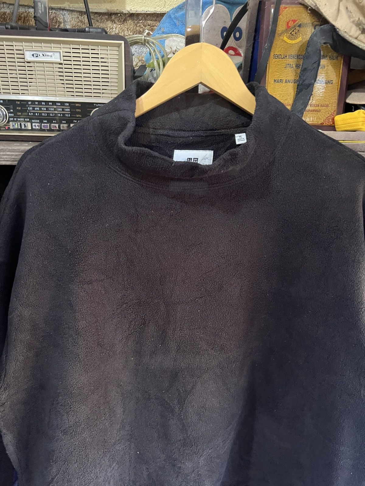 Uniqlo × White Mountaineering 🔥Uniqlo x White Mountaineering Mockneck Fleece Jacket Size US XL / EU 56 / 4 - 3 Thumbnail