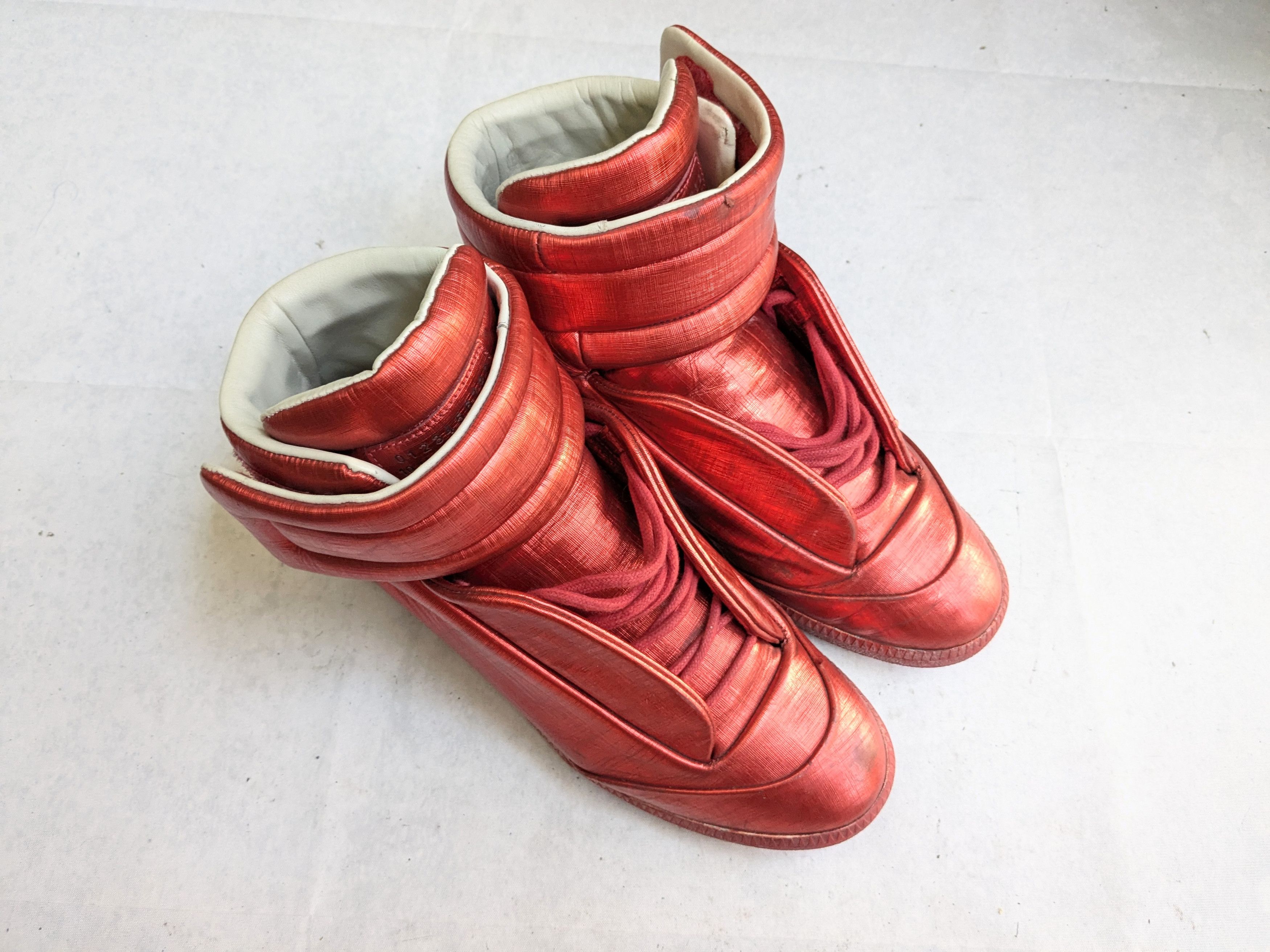 Maison Margiela Red maison margiela future high metallic 8 41 high tops Size US 8 / EU 41 - 4 Thumbnail