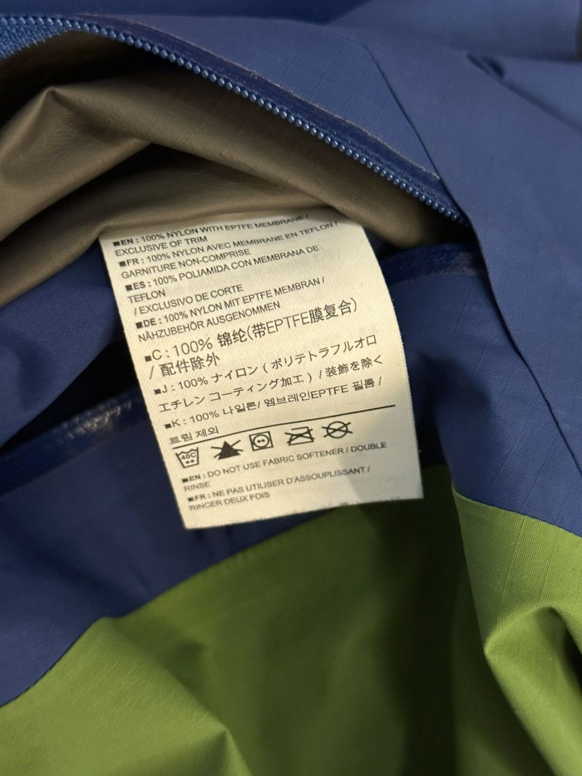 Arc'teryx × CNCPTS Concepts x Arc’teryx Beta SL Rainbow Colorblock Jacket Shell Size US M / EU 48-50 / 2 - 7 Thumbnail