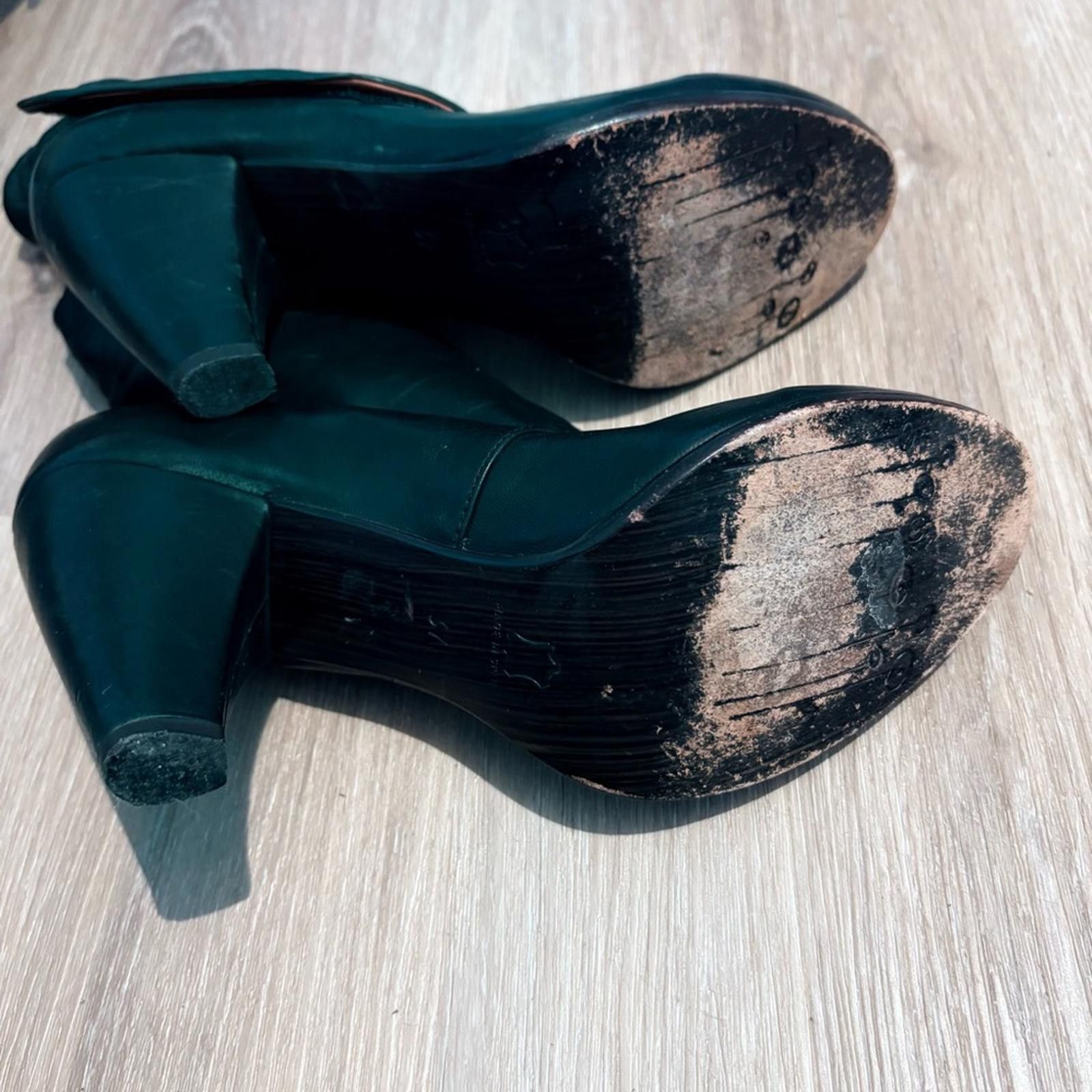Designer Coclico Black Leather Fold Over Ankle Boots Size 39 US 8 Size US 8 / IT 38 - 7 Thumbnail