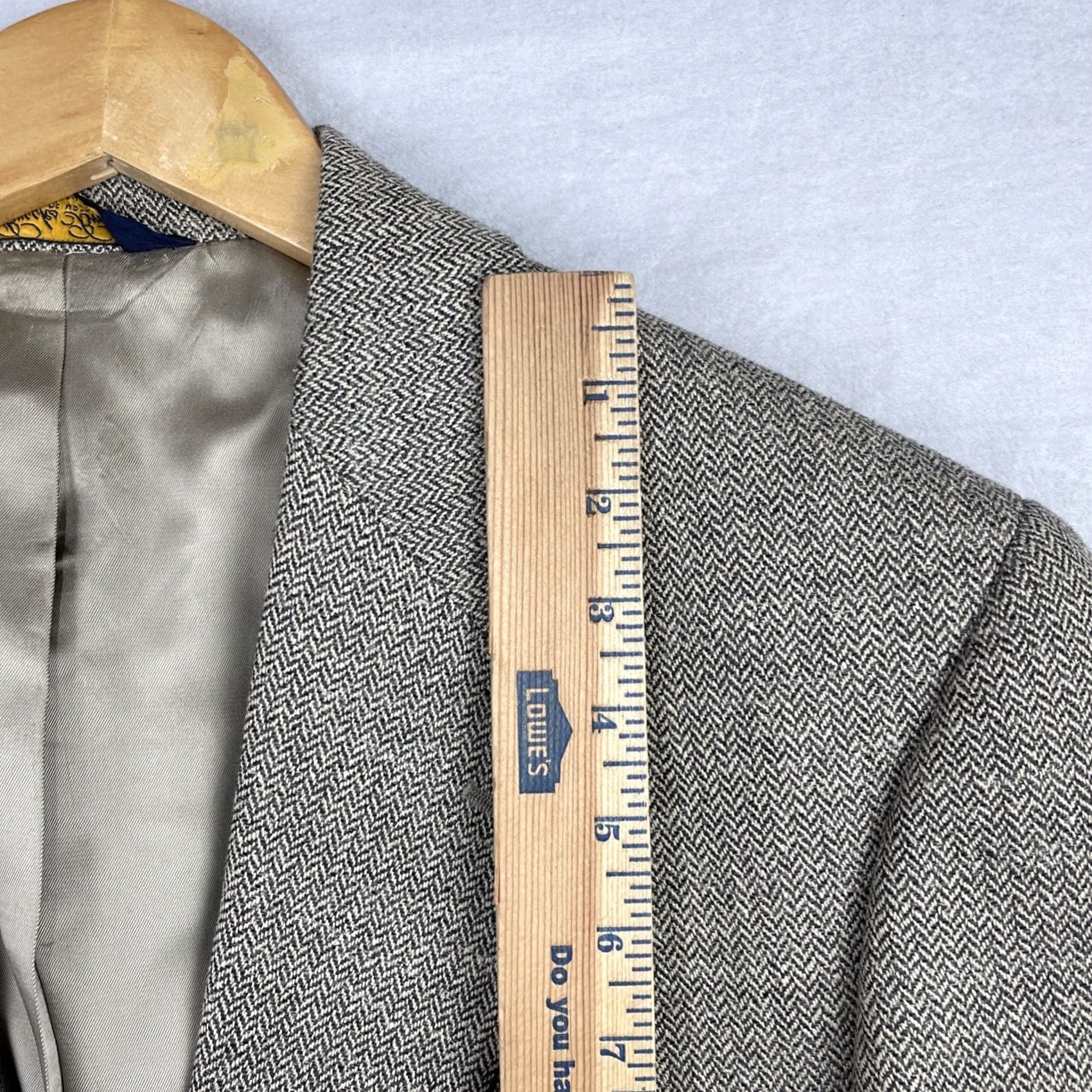 Brooks Brothers VINTAGE Brooks Brothers Jacket Mens 40 Brown Herringbone Sport Coat Blazer Wool Tweed USA Regular Sized Mens Size 40R - 5 Thumbnail
