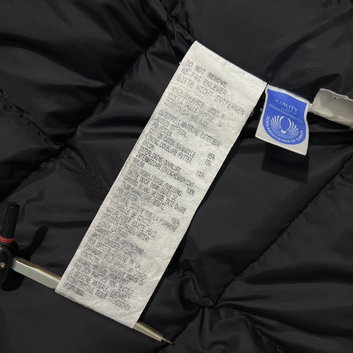 Canada Goose Canada Goose women’s VICTORIA parka Size XS / US 0-2 / IT 36-38 - 18 Thumbnail