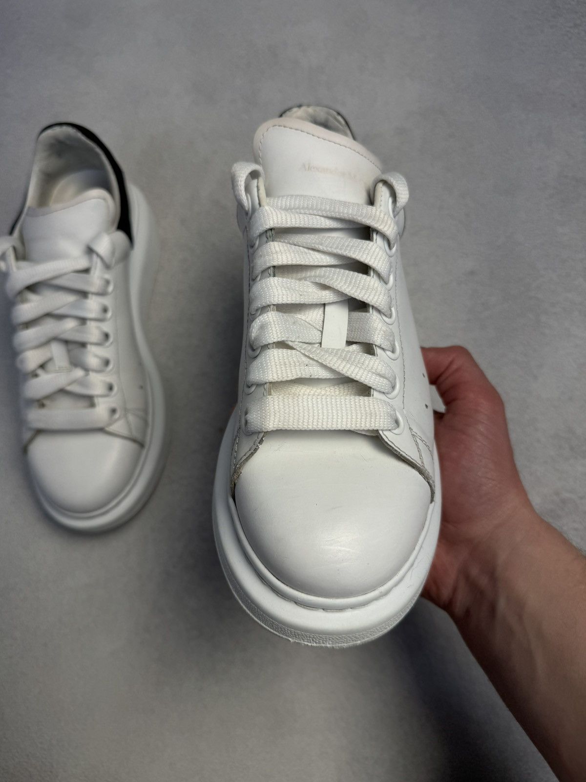 Alexander McQueen Alexander McQueen Oversized Leather Sneakers White/Black Size US 7.5 / IT 37.5 - 10 Thumbnail