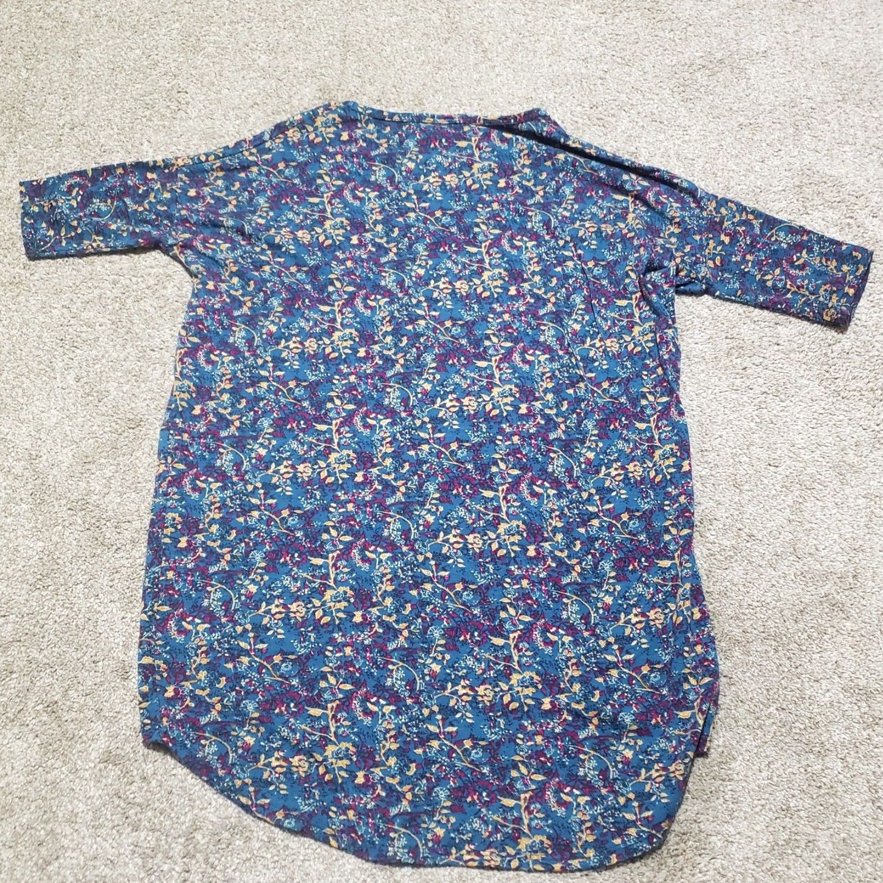 Vintage LuLaRoe Blue T-Shirt Short Sleeve Shirt 2XS Womens XXS Size Blue LLR Shirt Womens Small? Size XXS / US 00 / IT 34 - 7 Thumbnail
