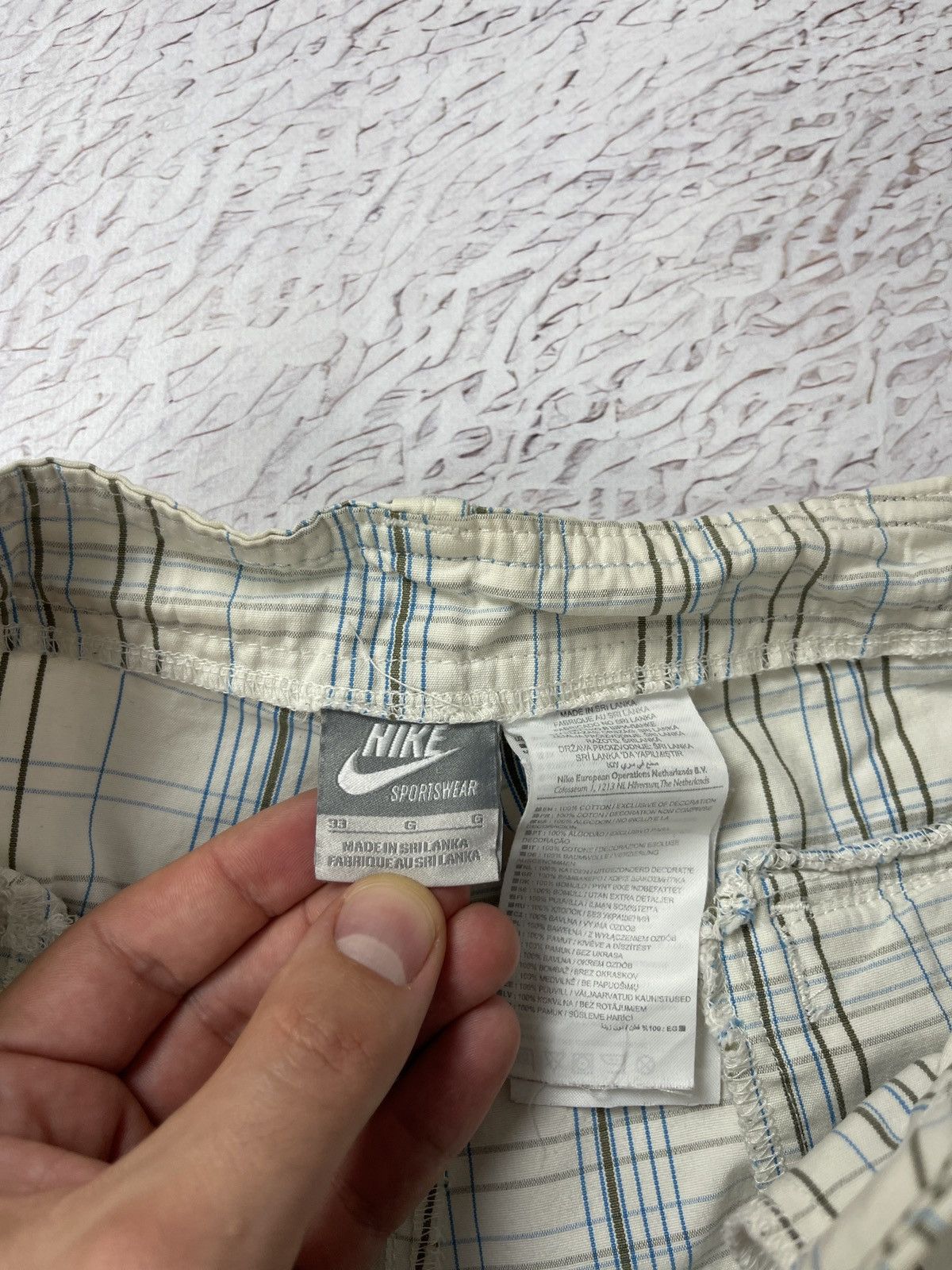 Nike Nike vintage y2k checkered white creamy cargo shorts utility Size US 33 - 8 Thumbnail