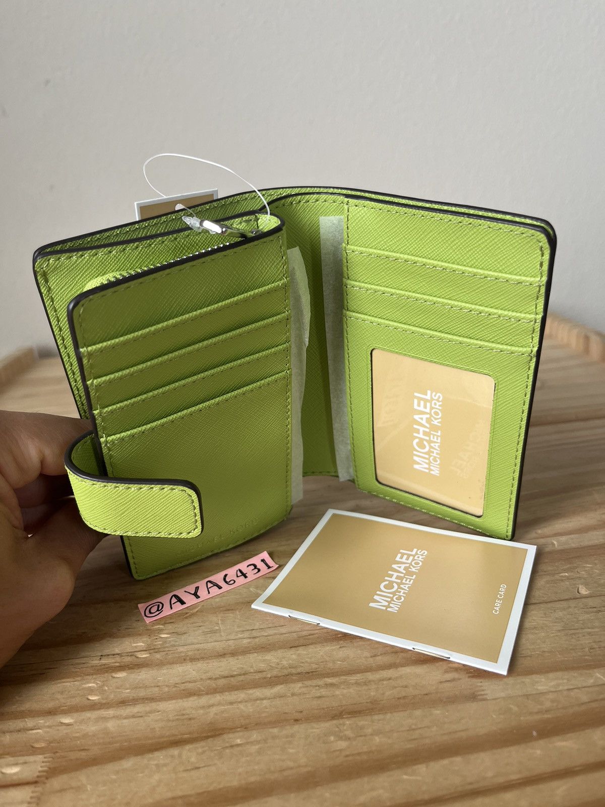 Michael Kors Michael Kors Wallet Size ONE SIZE - 5 Thumbnail