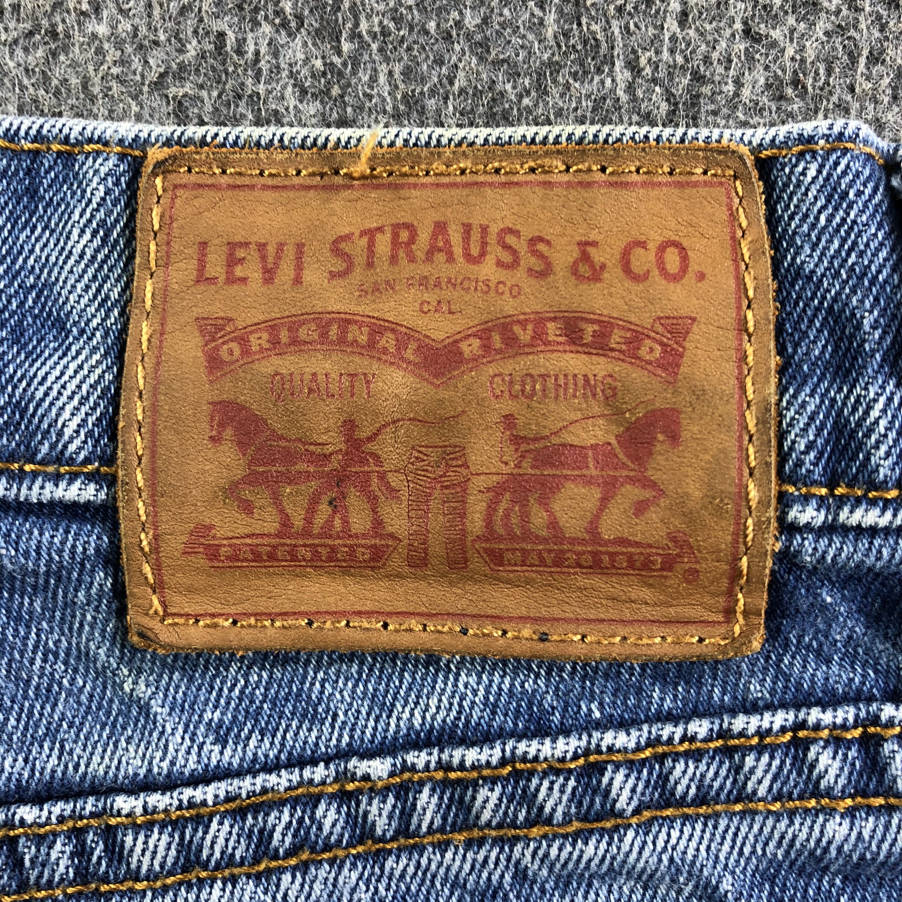 Levi's Vintage Blue Wash Levis Jeans-J4089 Size US 27 - 5 Thumbnail
