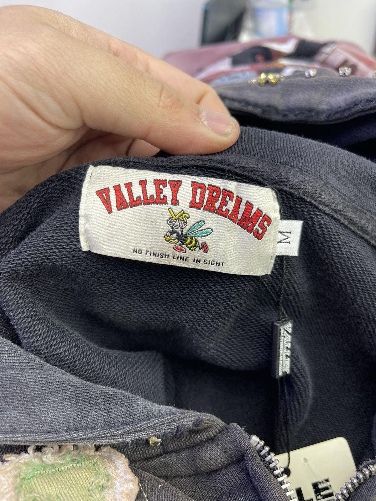 Vale Vale Dreams zip up hoodie (black/green) Size US M / EU 48-50 / 2 - 3 Thumbnail