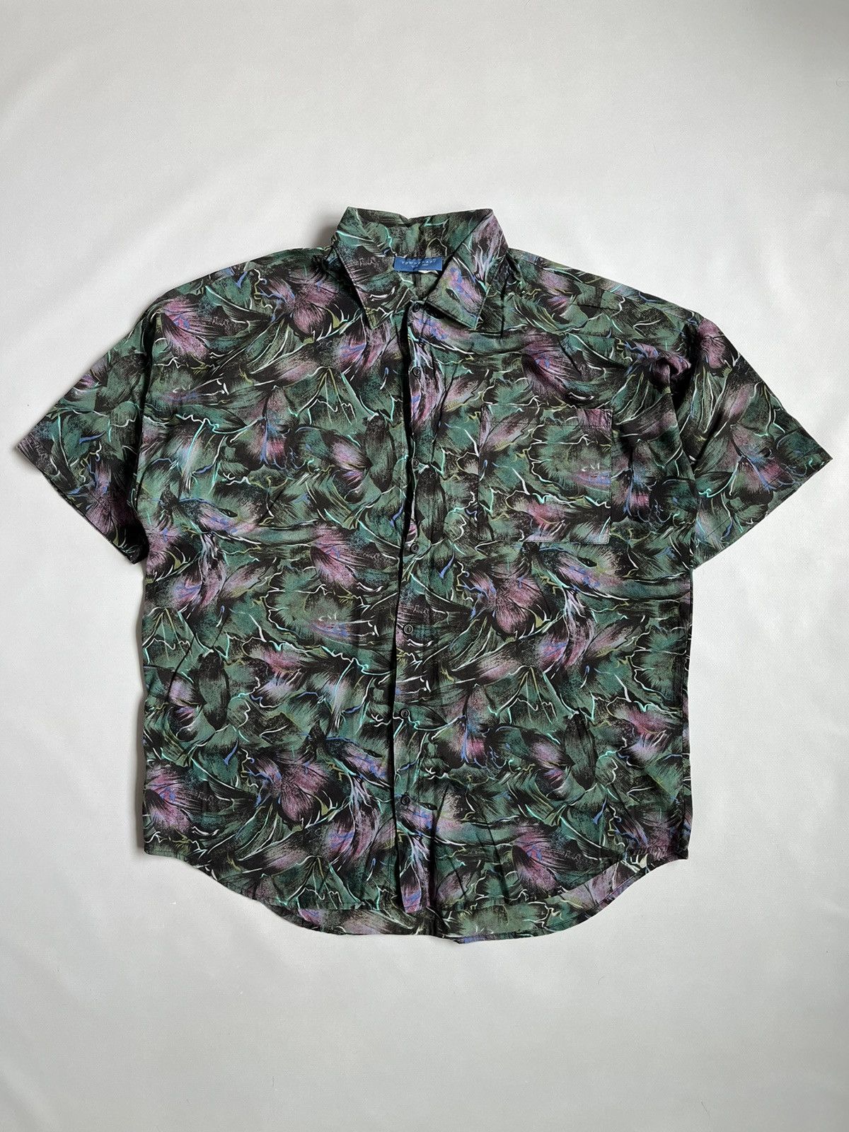 Towncraft Vintage 90s Towncraft Floral Rayon Usa Made Hawaiian Shirt Size US XL / EU 56 / 4 - 1 Thumbnail