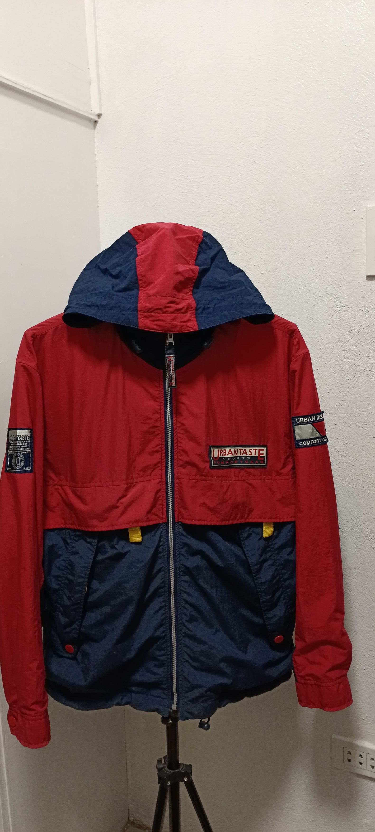 Japanese Brand Urban Taste Sports Comfort Gear Hooded Jacket Size US L / EU 52-54 / 3 - 1 Thumbnail