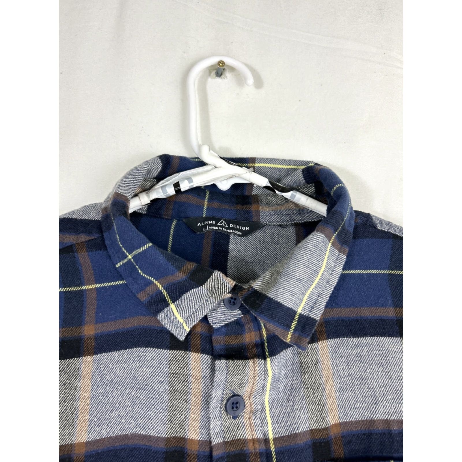 Vintage Alpine Design Button-Up Shirt Mens L Plaid Lightweight Flannel Cotton Blend Blue Gray Size US L / EU 52-54 / 3 - 7 Thumbnail
