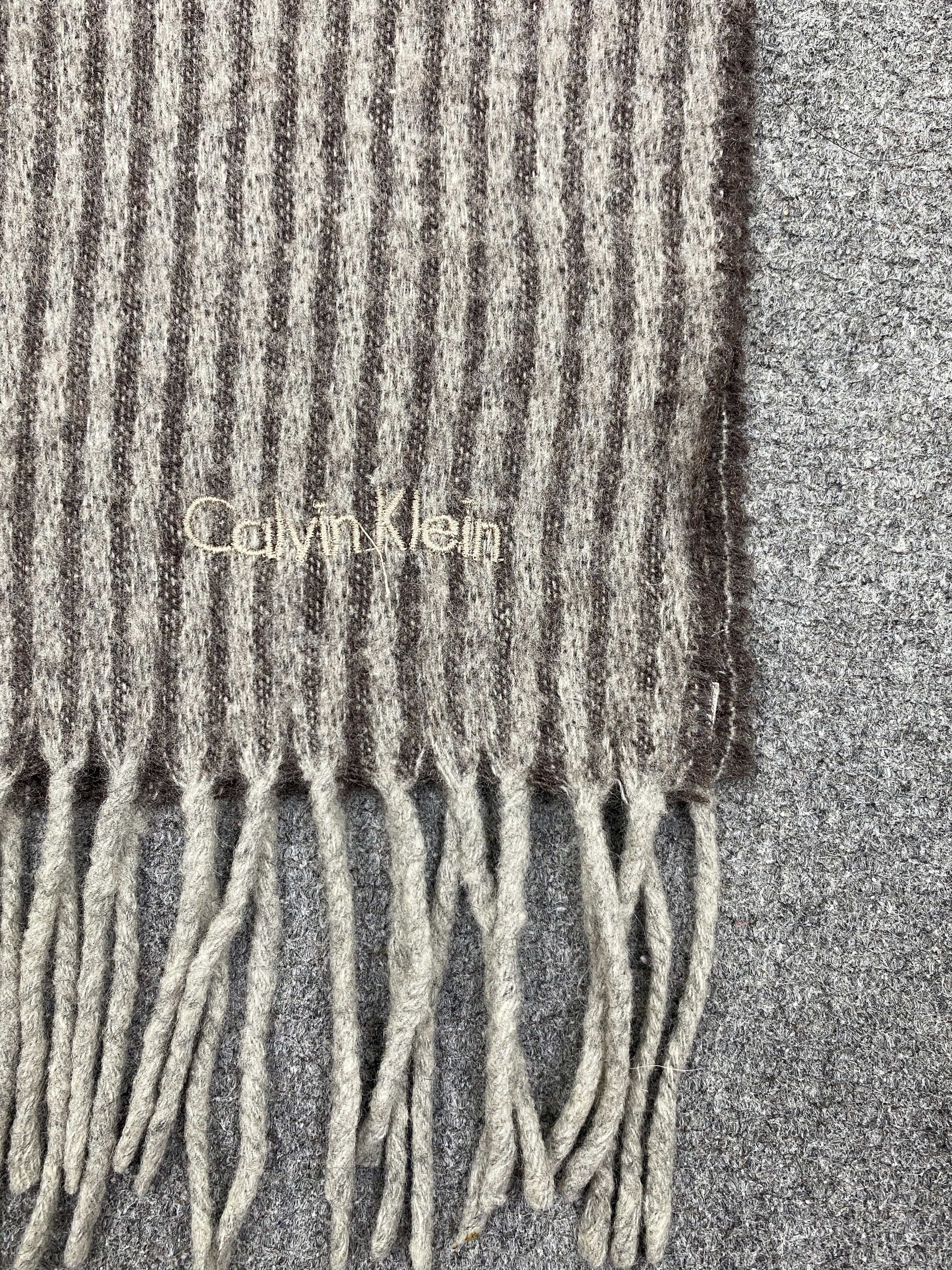 Calvin Klein Vintage Calvin Klein Scarf / Muffler / Wool - SC0291 Size ONE SIZE - 7 Thumbnail