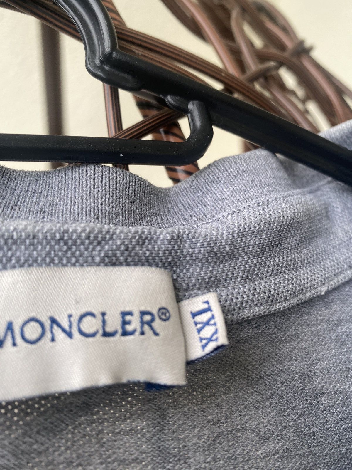 Moncler Moncler luxury mini badge drip hype polo shirt Size US XXL / EU 58 / 5 - 3 Thumbnail