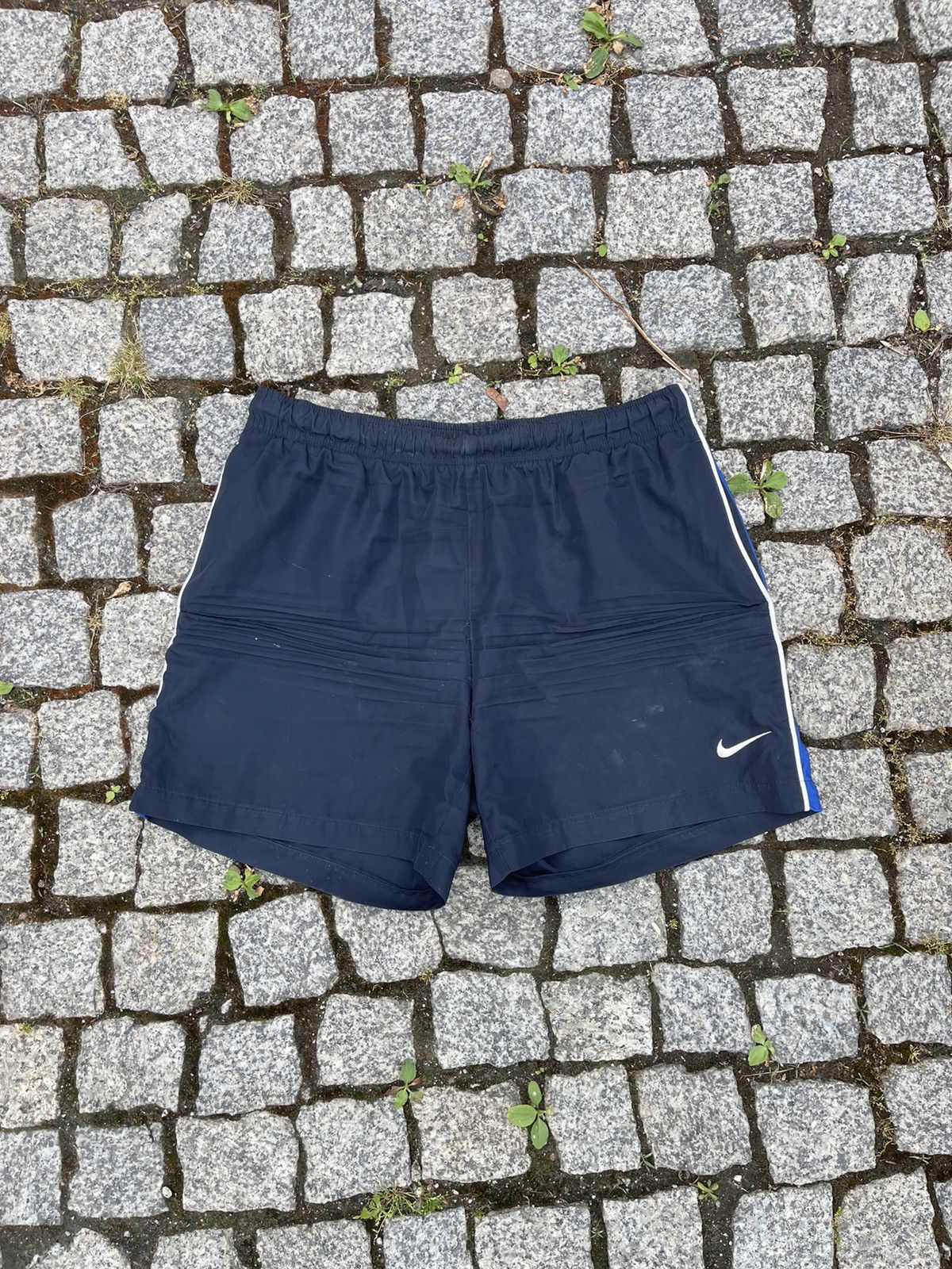 Vintage nike nylon shorts sales
