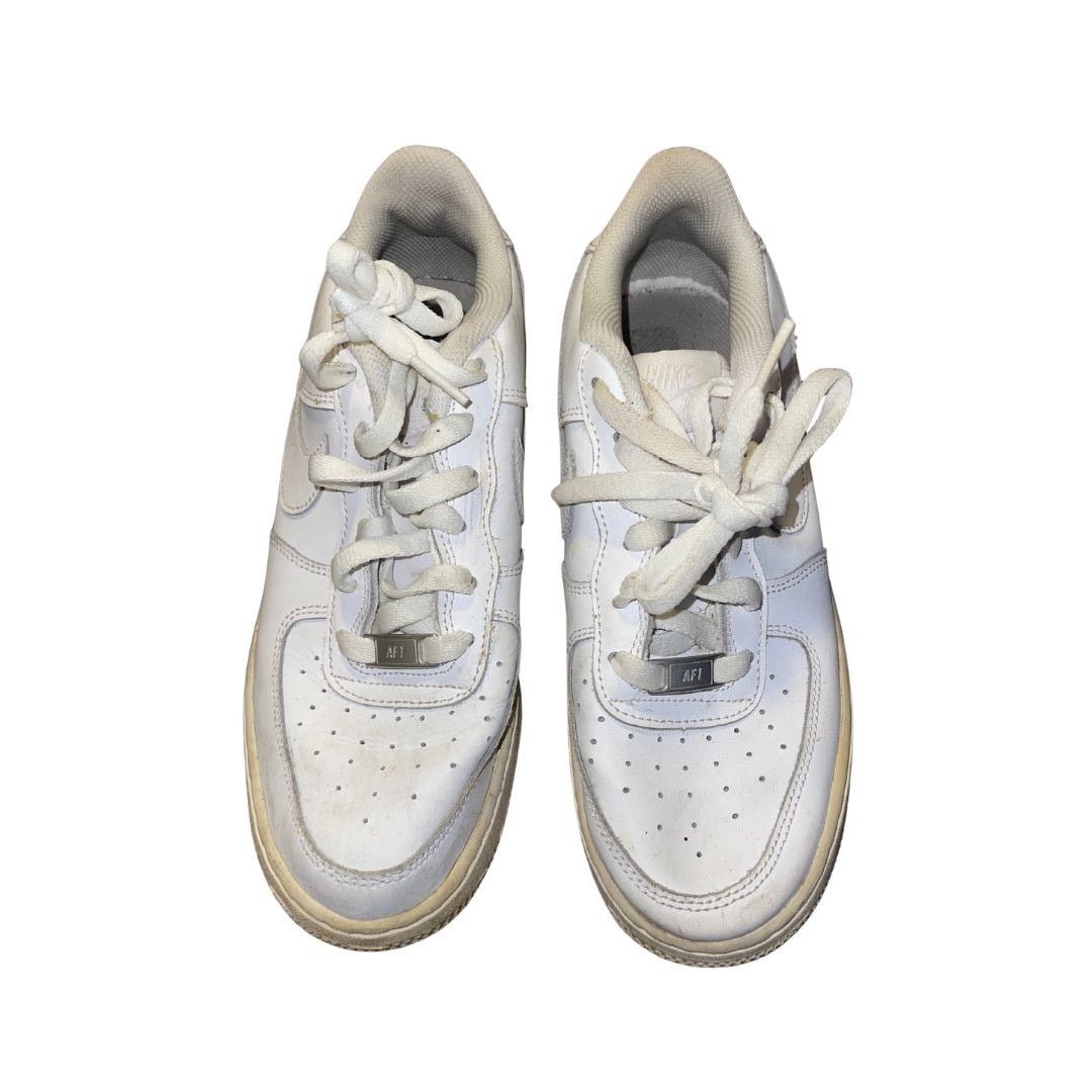 Nike Air Force 1 Low Top Sneakers Youth Shoes Triple White Size 7 Size US 7 / IT 37 - 2 Thumbnail
