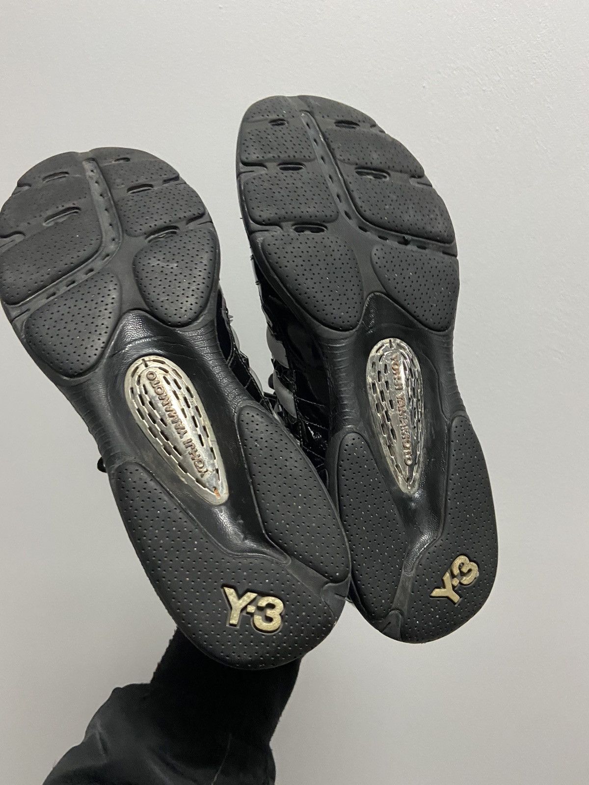 Vintage Y-3 Yohji Yamamoto reflective ikuno RARE Vintage Sneakers Size US 9.5 / EU 42-43 - 10 Thumbnail