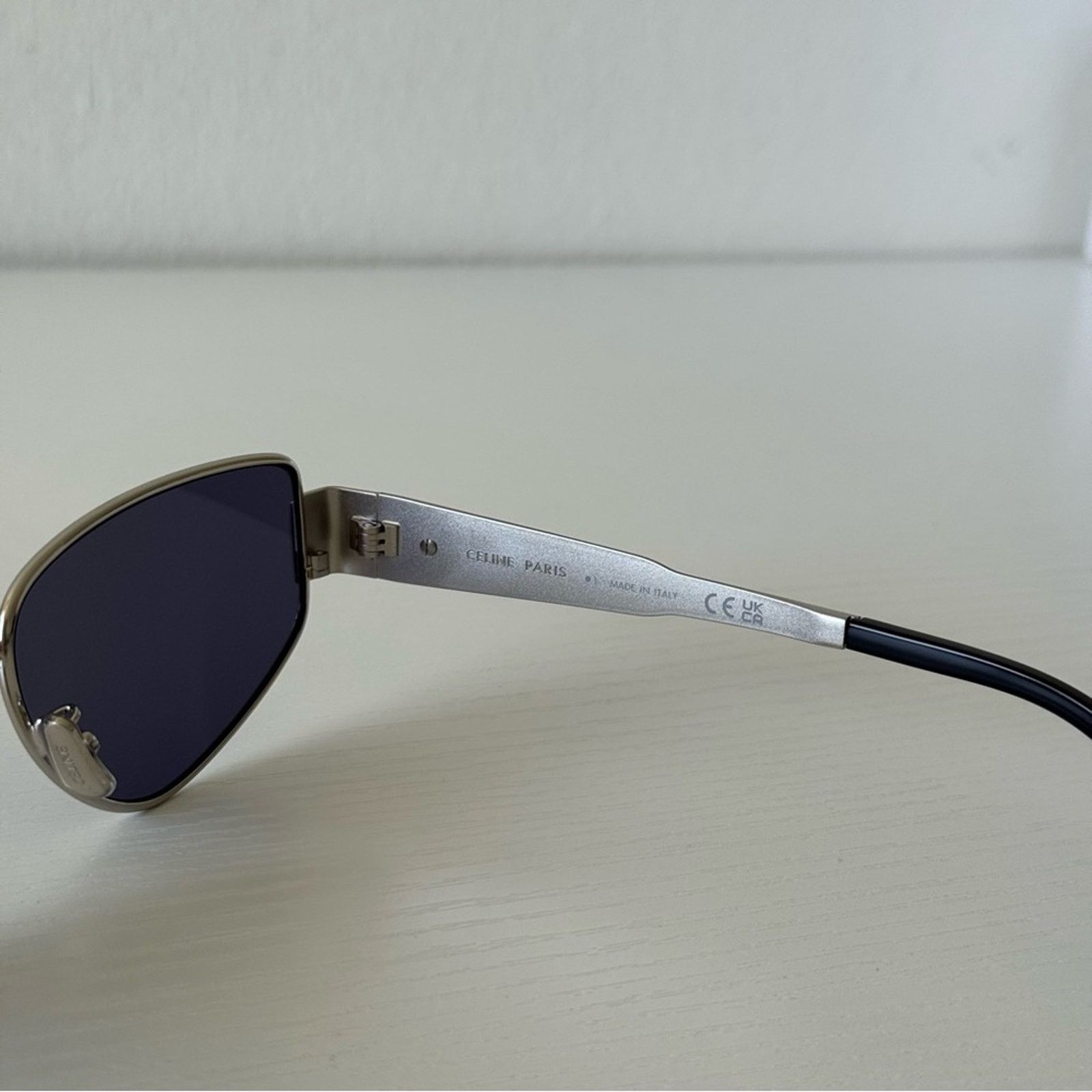 Celine New! Celine Triomphe Sunglasses CL40293U 16V, Authentic Size ONE SIZE - 4 Thumbnail