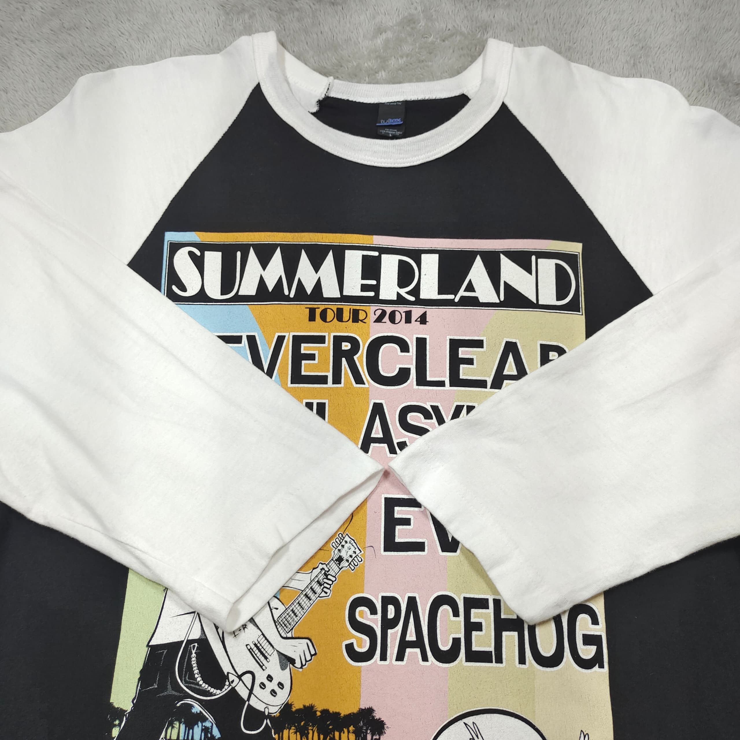 Band Tees SUMMERLAND TOUR 2012 RAGLAN T SHIRT Size US L / EU 52-54 / 3 - 6 Thumbnail
