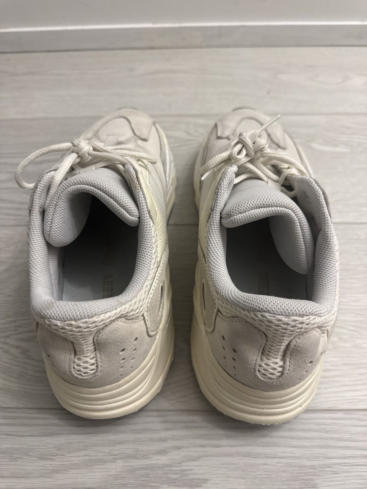 Yeezy adidas Yeezy Boost 700 Analog Size US 12 / EU 45 - 4 Thumbnail