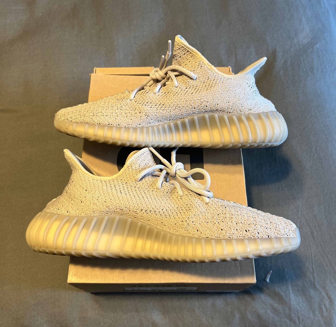 Adidas × Kanye West Adidas Yeezy Boost 350 V2 Slate Size 11 HP7870 Size US 11 / EU 44 - 2 Thumbnail