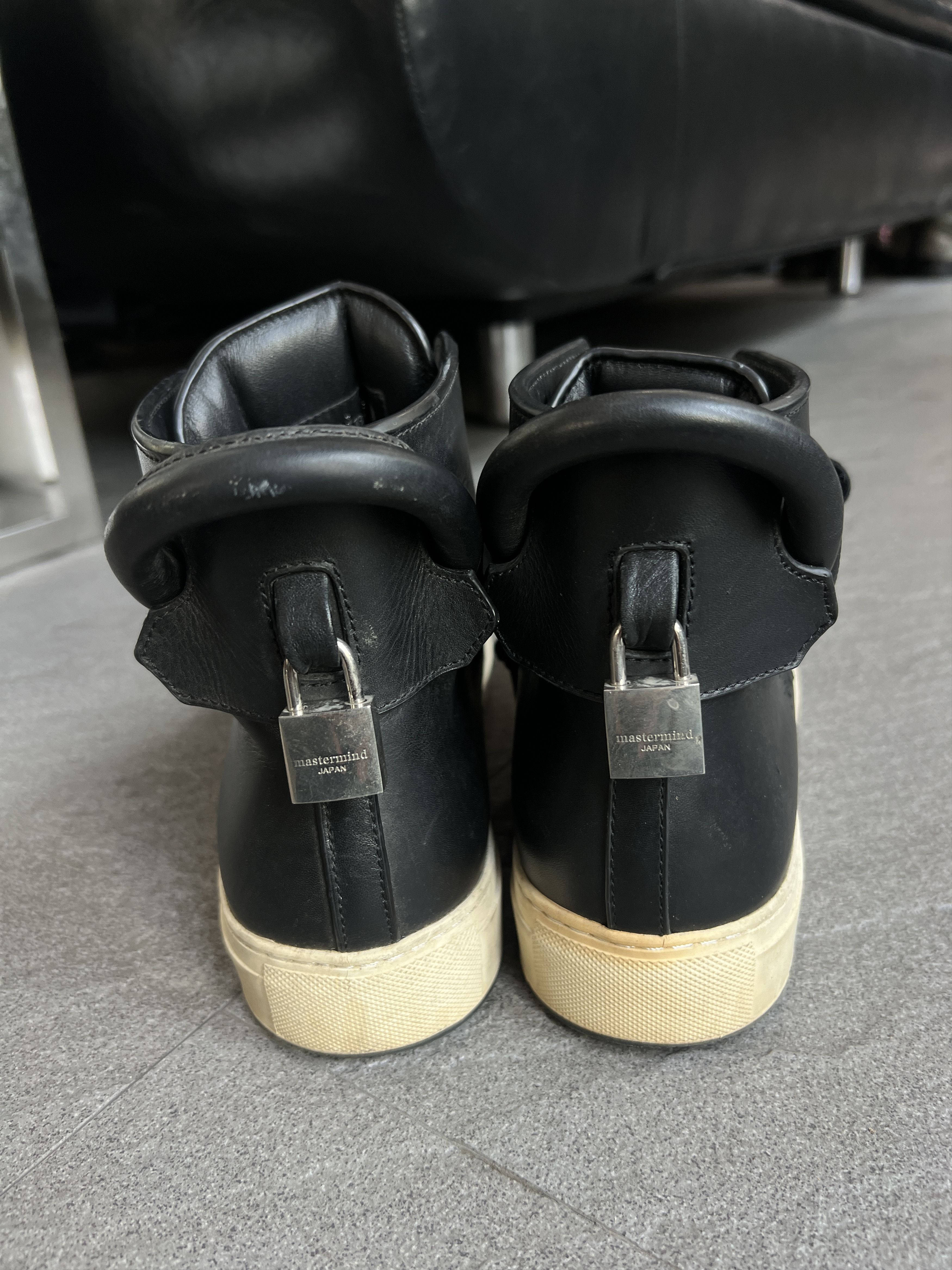 Mastermind Japan Buscemi x Mastermind Japan Lock Hi Sneakers EU42 Size US 9 / EU 42 - 5 Thumbnail