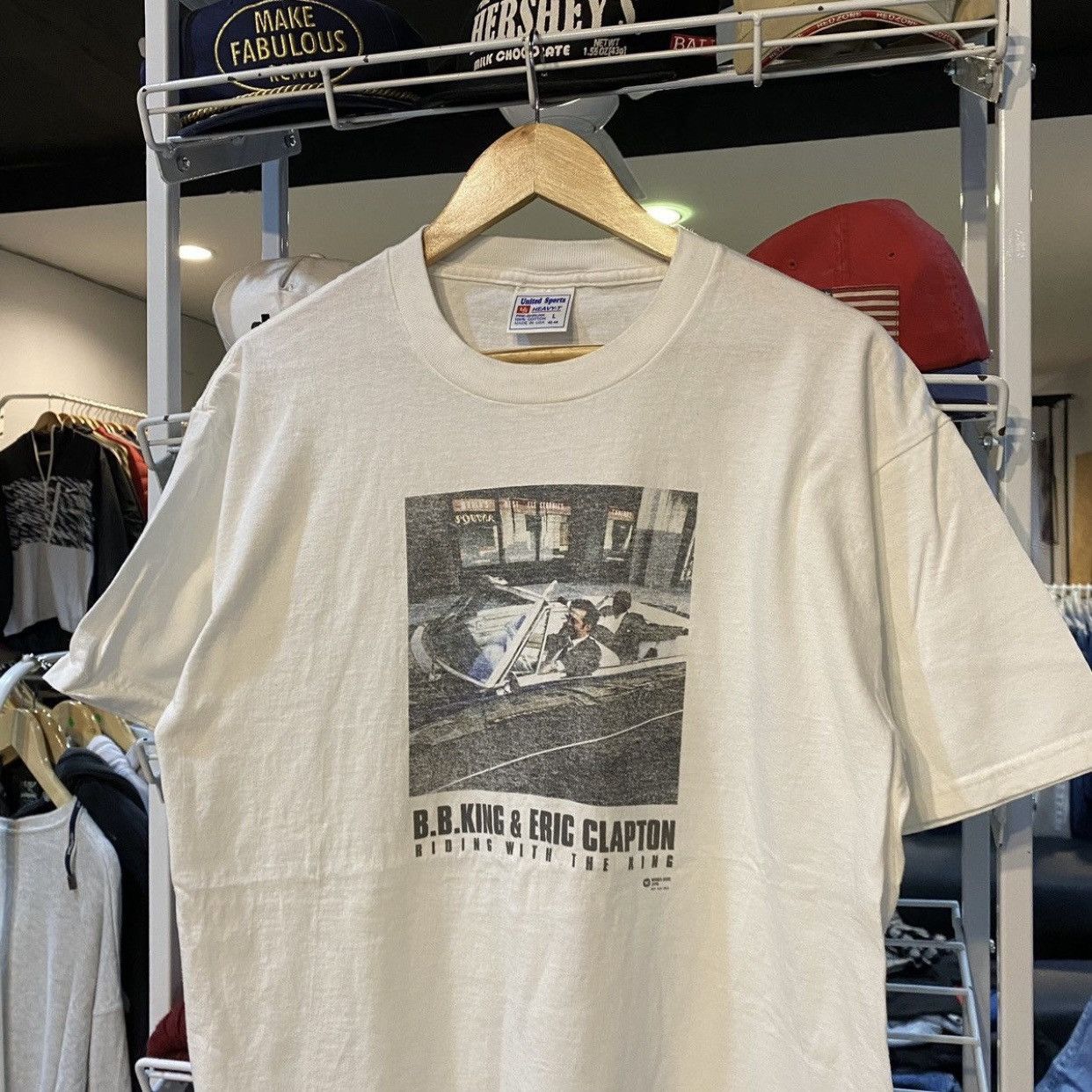 Band Tees Vintage 90s B.B. King & Eric Clapton "Riding With The King" Size US L / EU 52-54 / 3 - 3 Thumbnail
