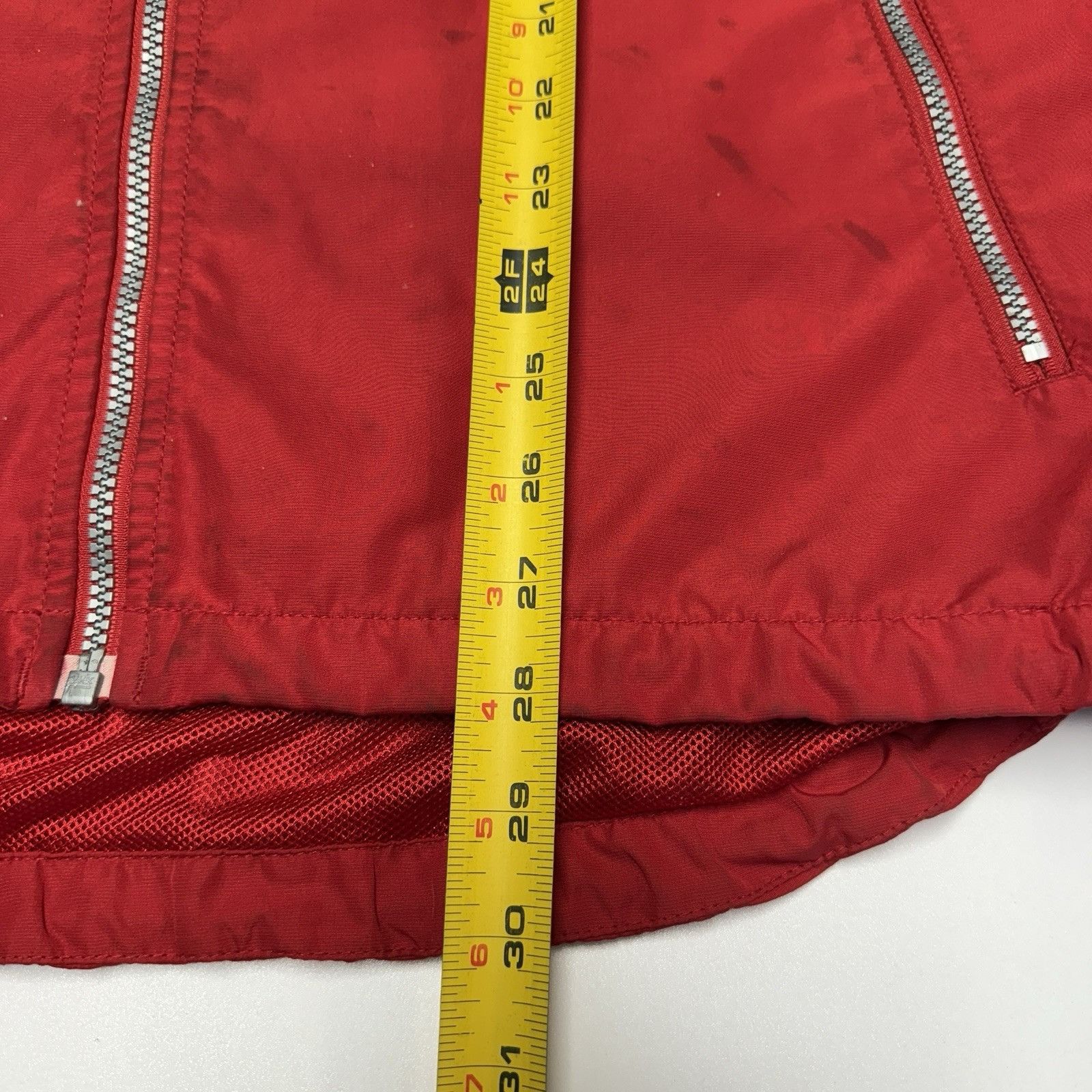 Tommy Hilfiger Vintage Hilfiger Athletic Windbreaker Jacket Mens L Red Size US L / EU 52-54 / 3 - 20 Thumbnail