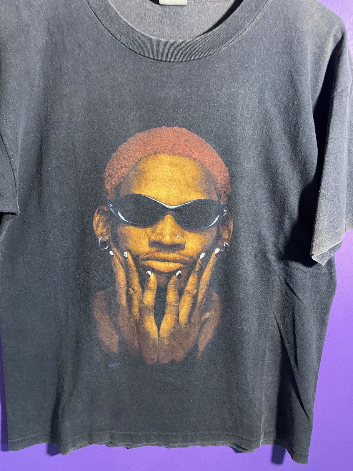 Other Vintage 90s Dennis rodman not of this world faded t-shirt Size US L / EU 52-54 / 3 - 3 Thumbnail