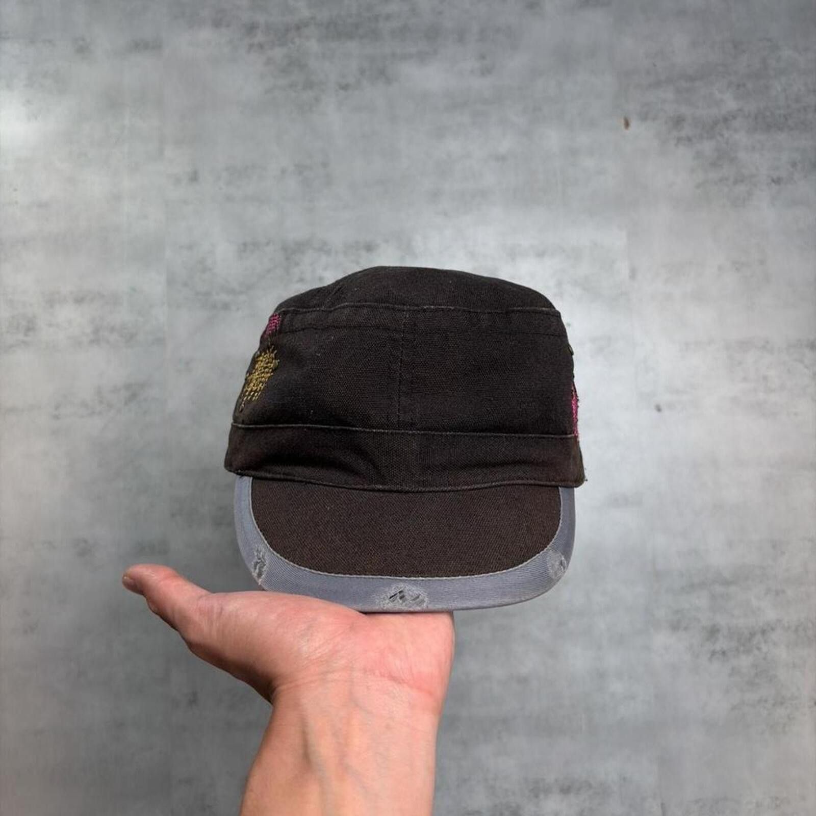 Other Y2K Black Grunge Gothic Skater Faded Army Cap Size ONE SIZE - 3 Thumbnail