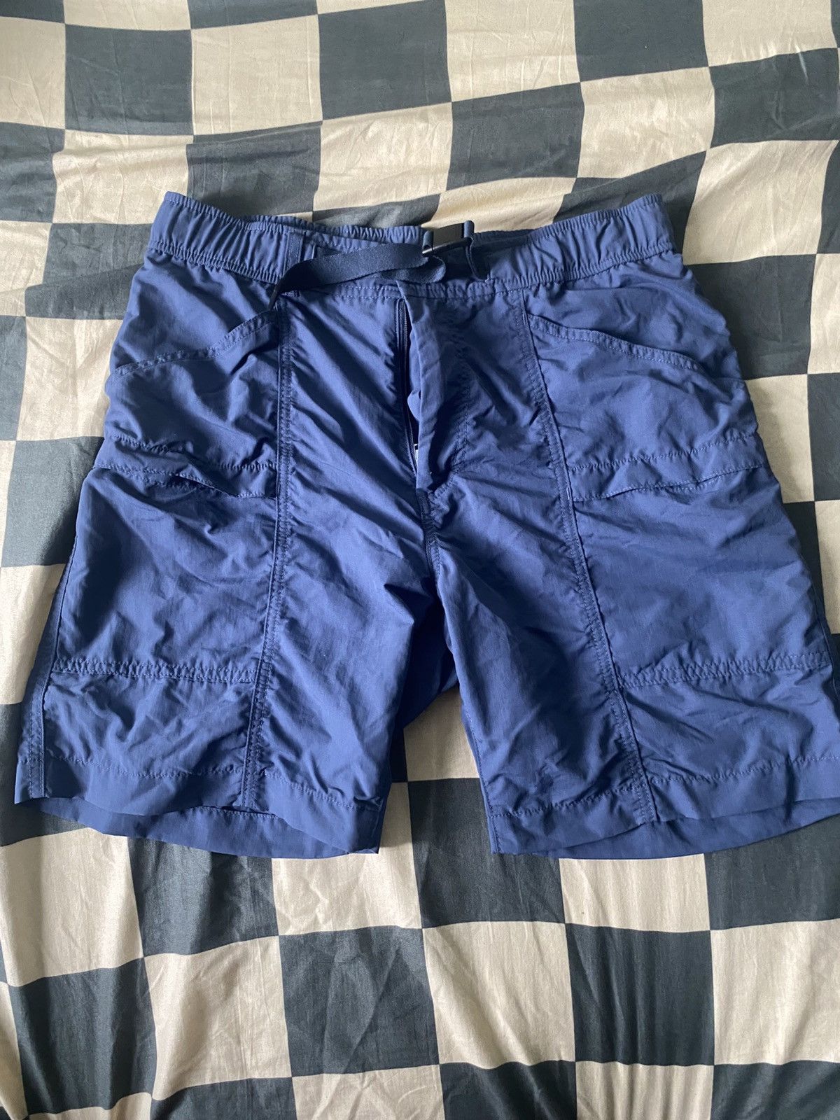 Uniqlo Uniqlo short pants Size US 34 / EU 50 - 1 Thumbnail