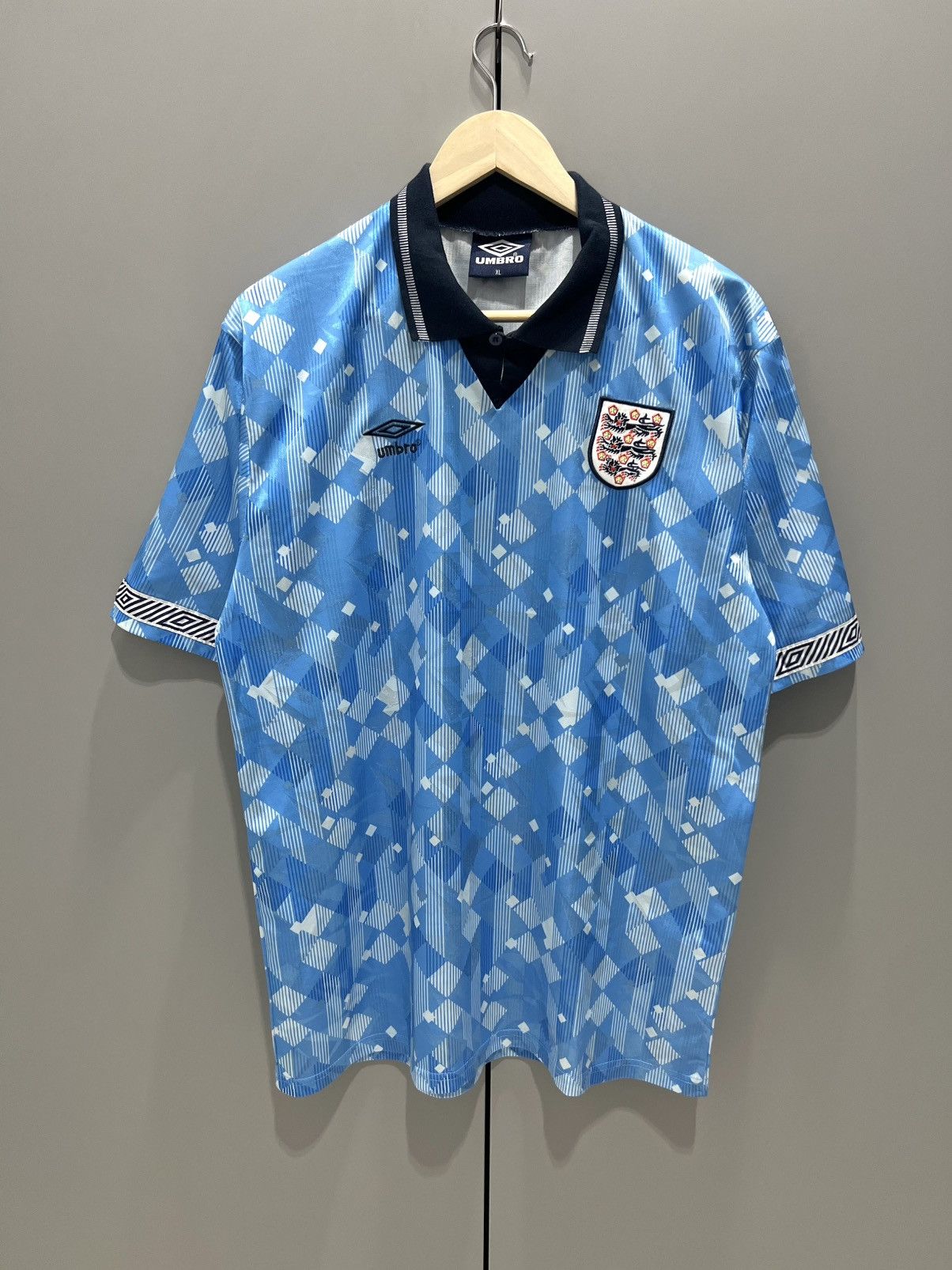 Umbro England Third Shirt 1990-1992 Umbro Size XL RARE Size US XL / EU 56 / 4 - 2 Thumbnail