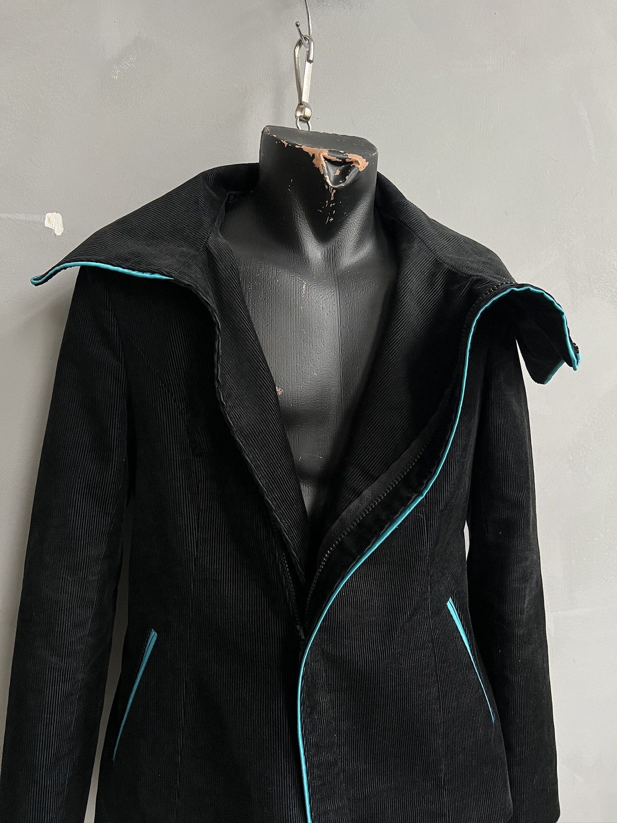 If Six Was Nine Asymmetric biker corduroy jacket tornado mart style y2k Size US S / EU 44-46 / 1 - 8 Thumbnail
