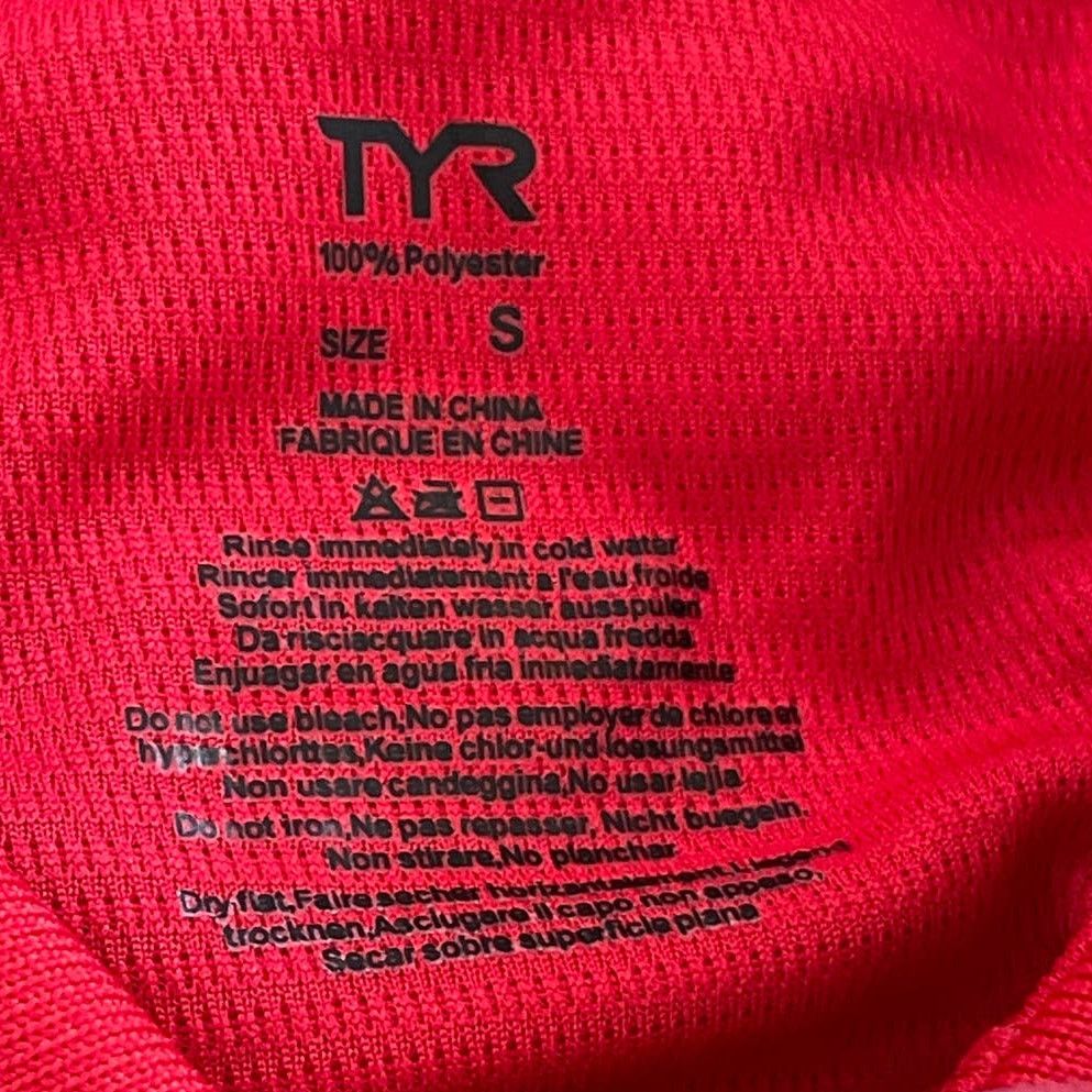 Other TYR Apparel Tech Polo Shirt - Red Textured Size Small - $44 Size US S / EU 44-46 / 1 - 6 Thumbnail