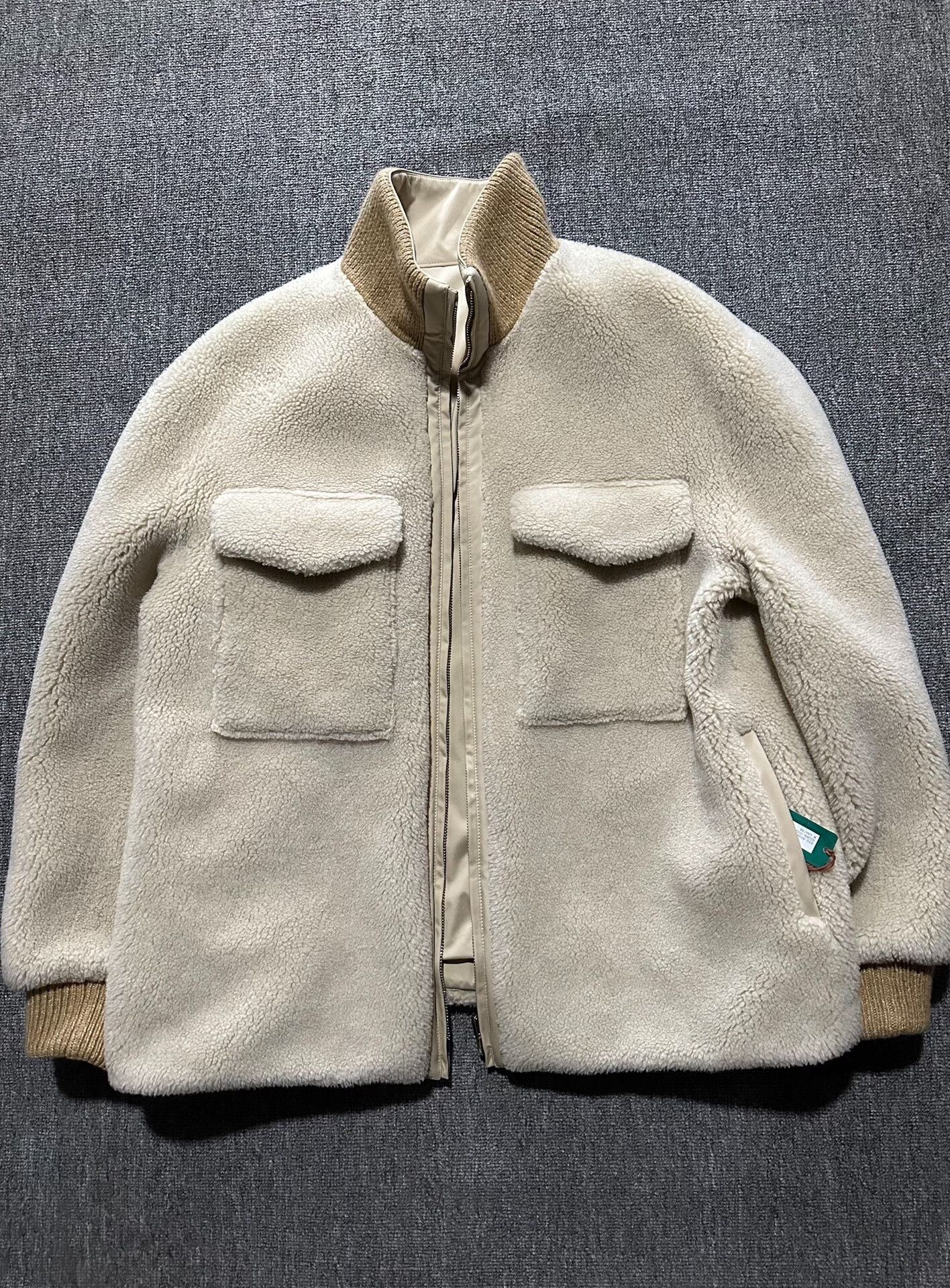 luxurious cashmere-silk oversized jacket
