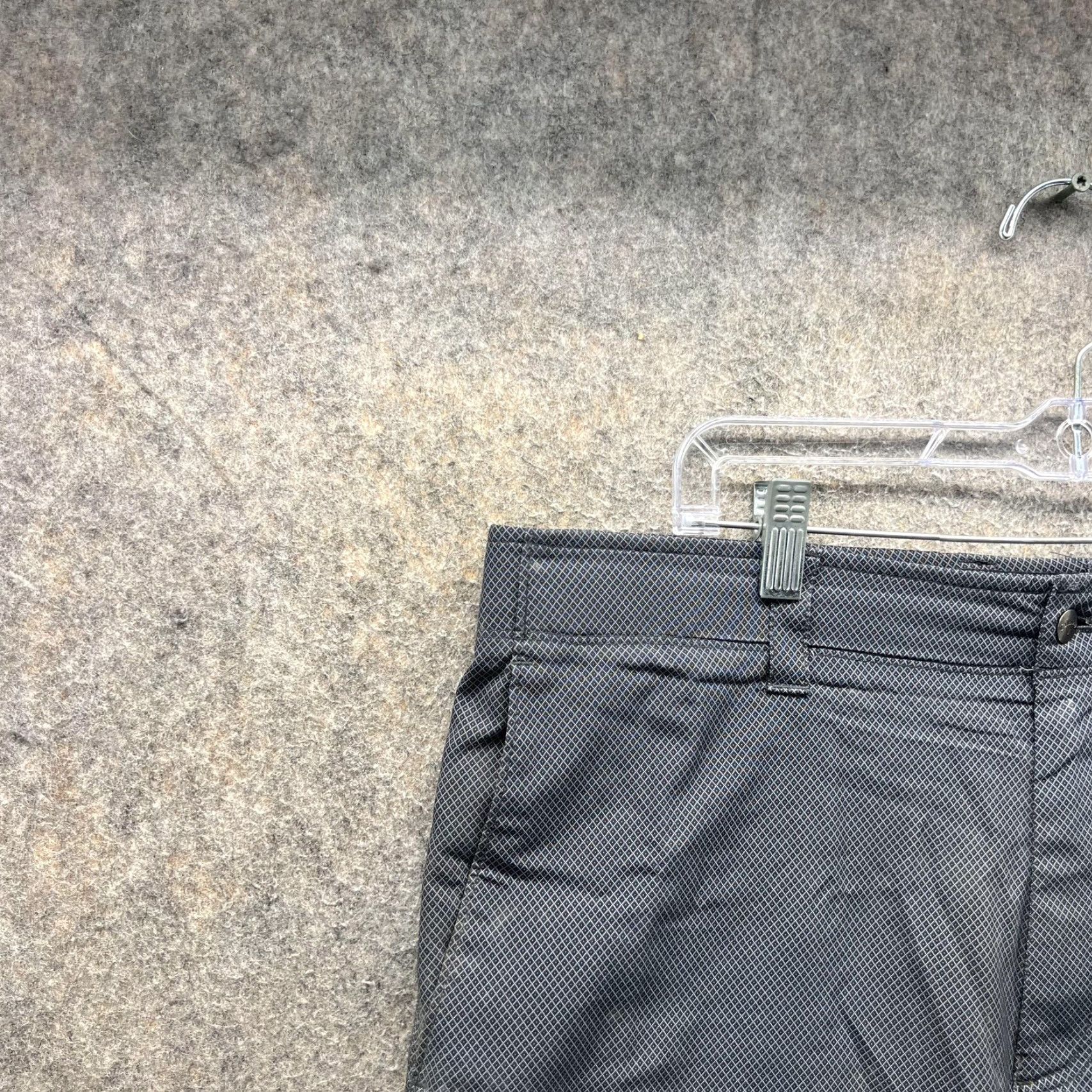 Callaway Callaway Shorts Mens 36 Gray Geometric Golf Stretch Pockets Athletic Shirt Size US 36 / EU 52 - 7 Thumbnail