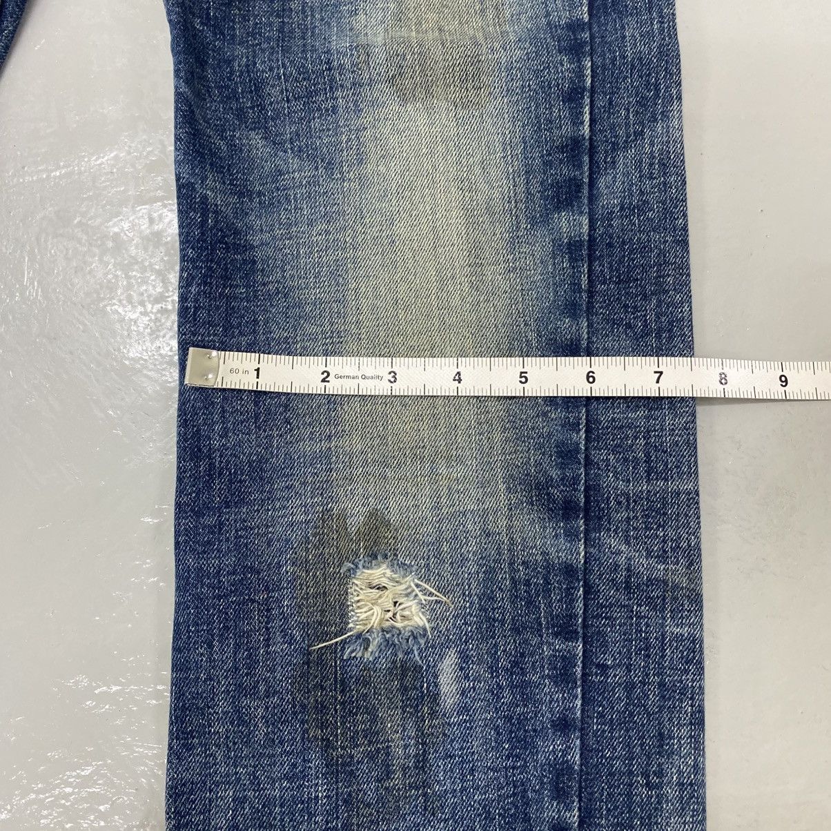 Dsquared2 Dsquared2 Distressed Jeans Size US 31 - 14 Thumbnail